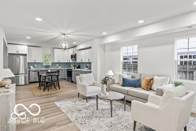 Homes for sale in Indianapolis, IN | 4707 Guilford Ave, Indianapolis, IN 46205 | MLS# 22050530