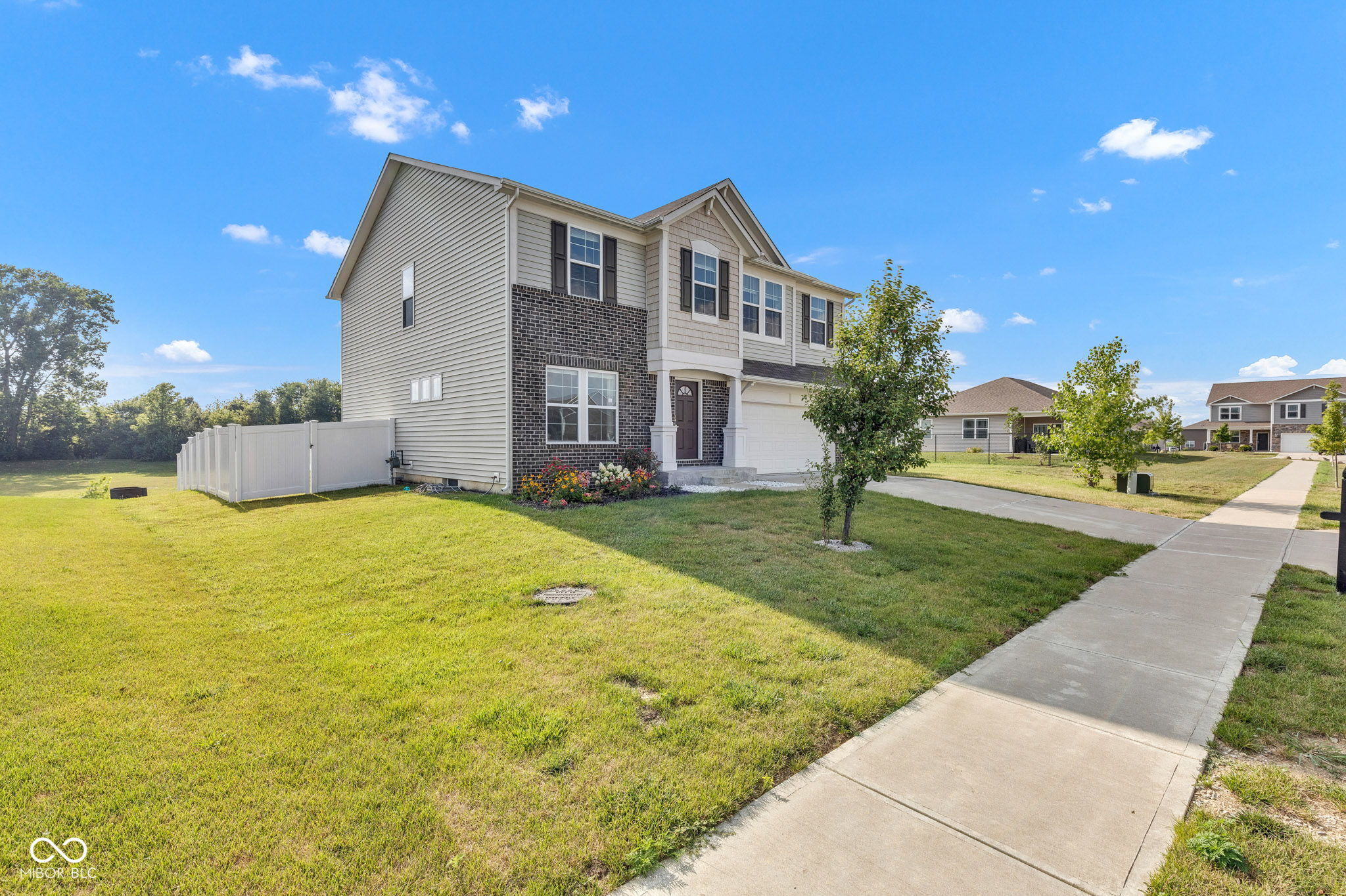 Homes for sale in Greenfield, IN | 668 Springdale Ln, Greenfield, IN 46140 | MLS# 22051028