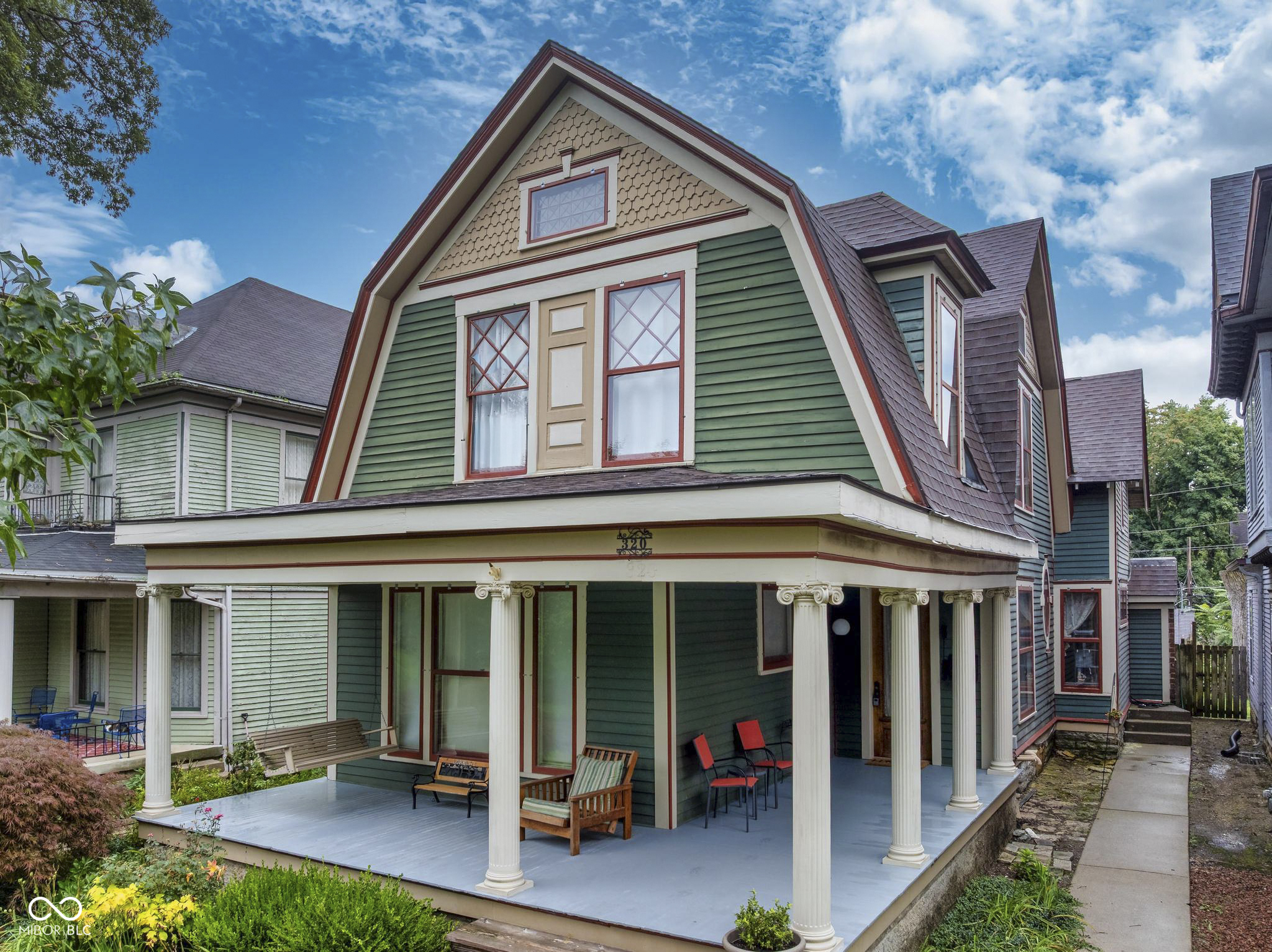 Homes for sale in Anderson, IN | 320 W 12th St, Anderson, IN 46016 | MLS# 22053521