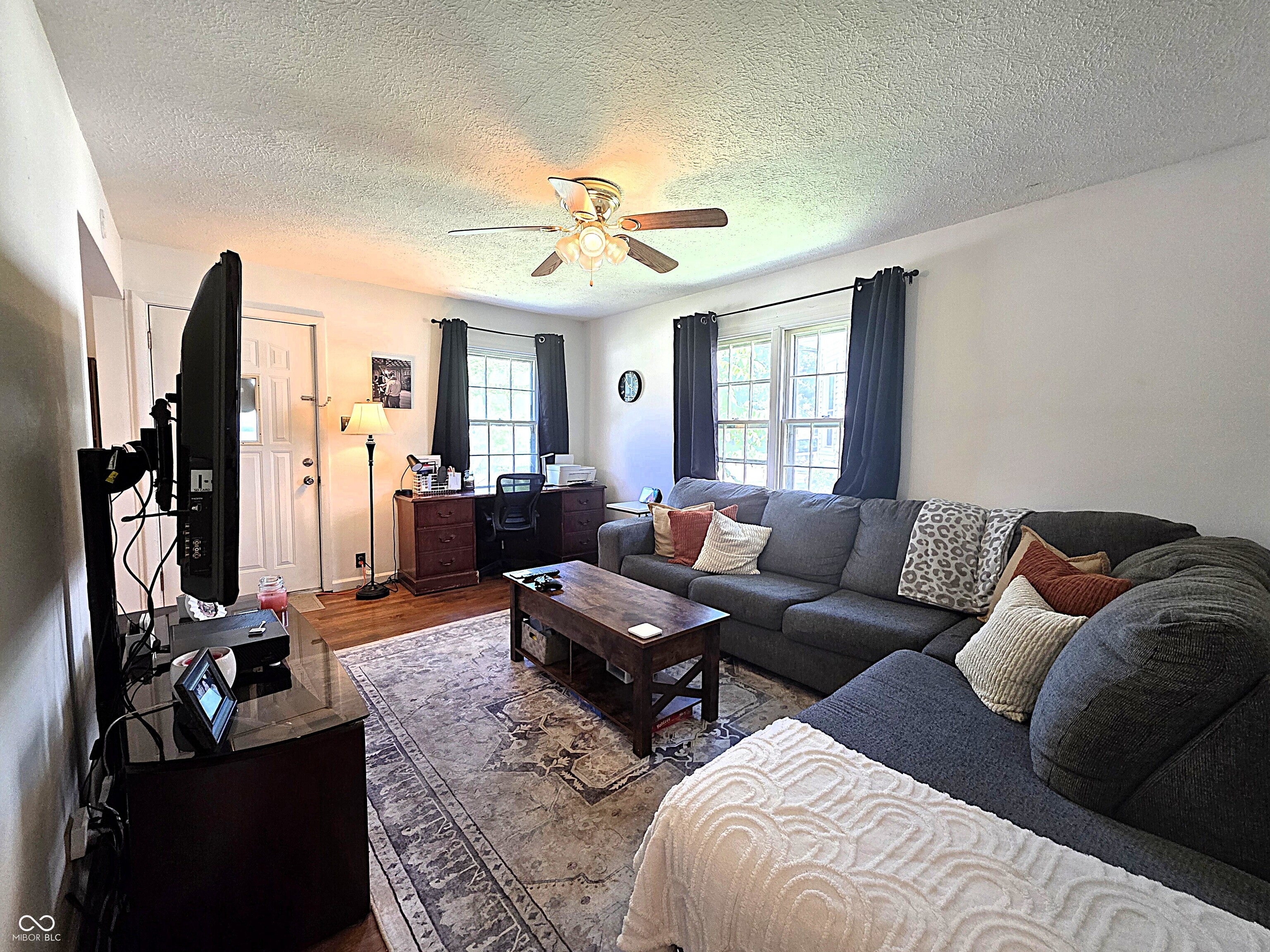 Homes for sale in Mooresville, IN | 325 W Main St, Mooresville, IN 46158 | MLS# 22053583