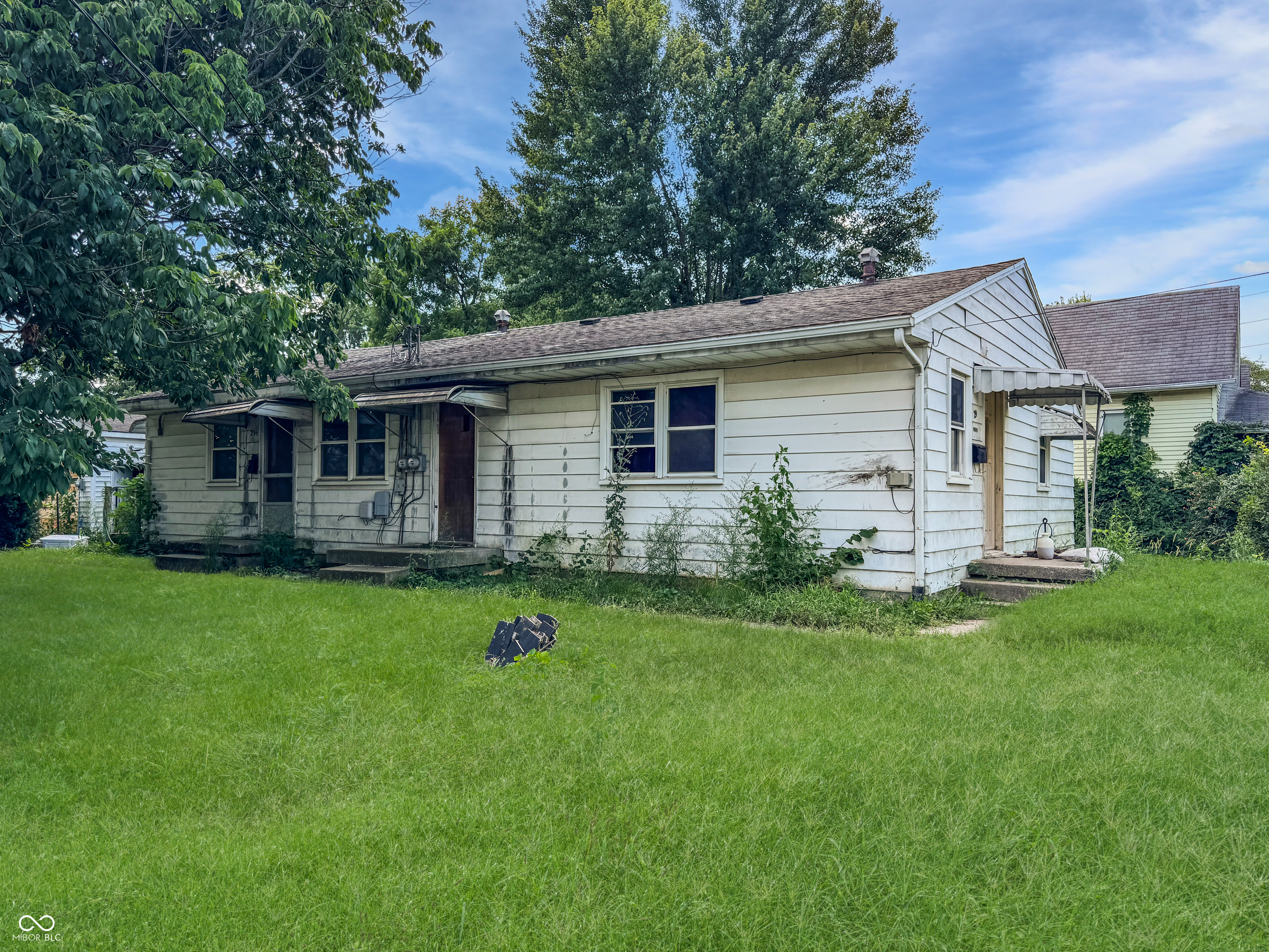 Homes for sale in Greenfield, IN | 29 Forest Ave, Greenfield, IN 46140 | MLS# 22054209
