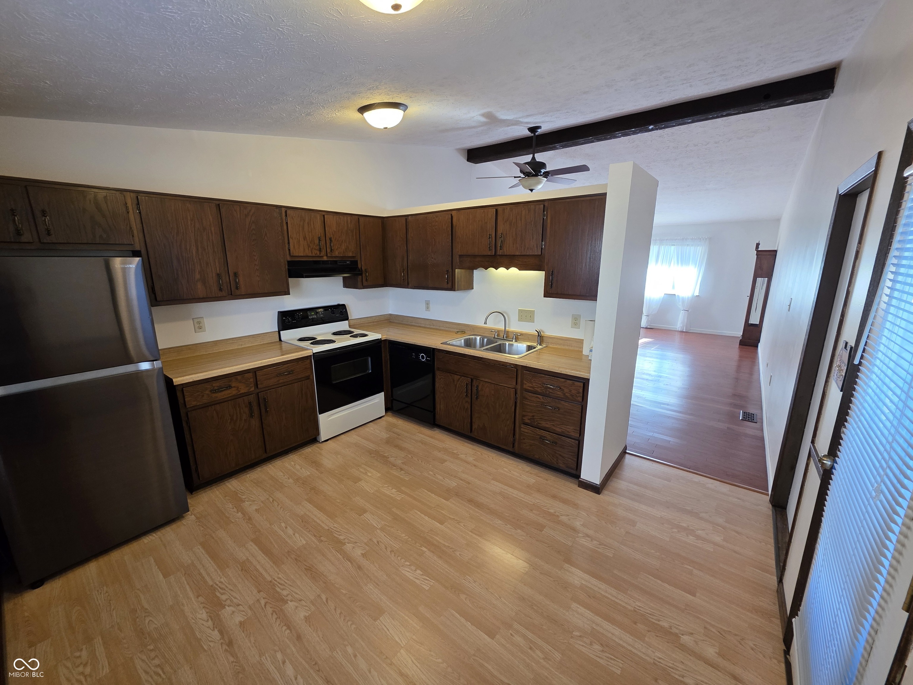 Homes for sale in Indianapolis, IN | 3514 Winchester Dr, Indianapolis, IN 46227 | MLS# 22071499