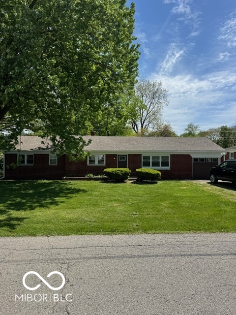 Homes for sale in Indianapolis, IN | 909 N Sadlier Dr, Indianapolis, IN 46219 | MLS# 22075486