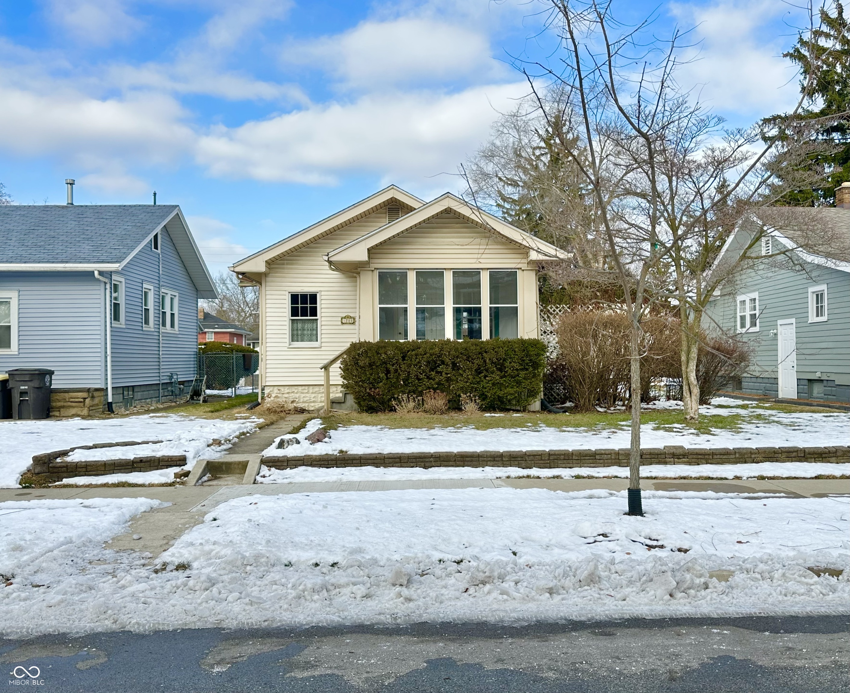 Homes for sale in Fort Wayne, IN | 1711 Cody Ave, Fort Wayne, IN 46805 | MLS# 22077153