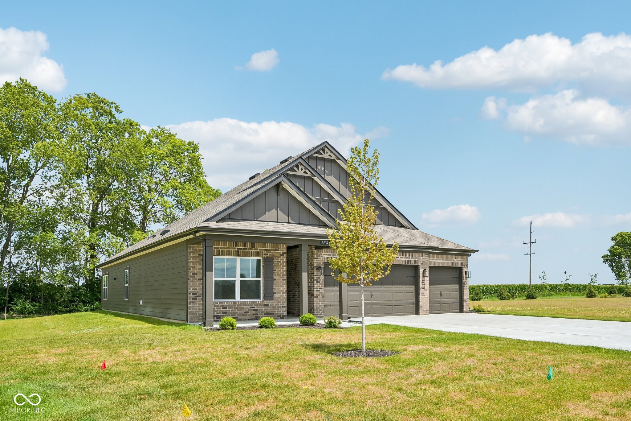 2nd image of 5734 Bancroft Dr, Pendleton, IN 46064 | MLS# 22077820
