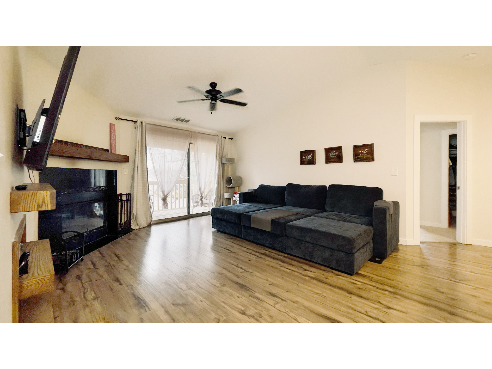 Homes for sale in Carmel, IN | 12555 Timber Creek Dr #UNIT 8, Carmel, IN 46032 | MLS# 22079274