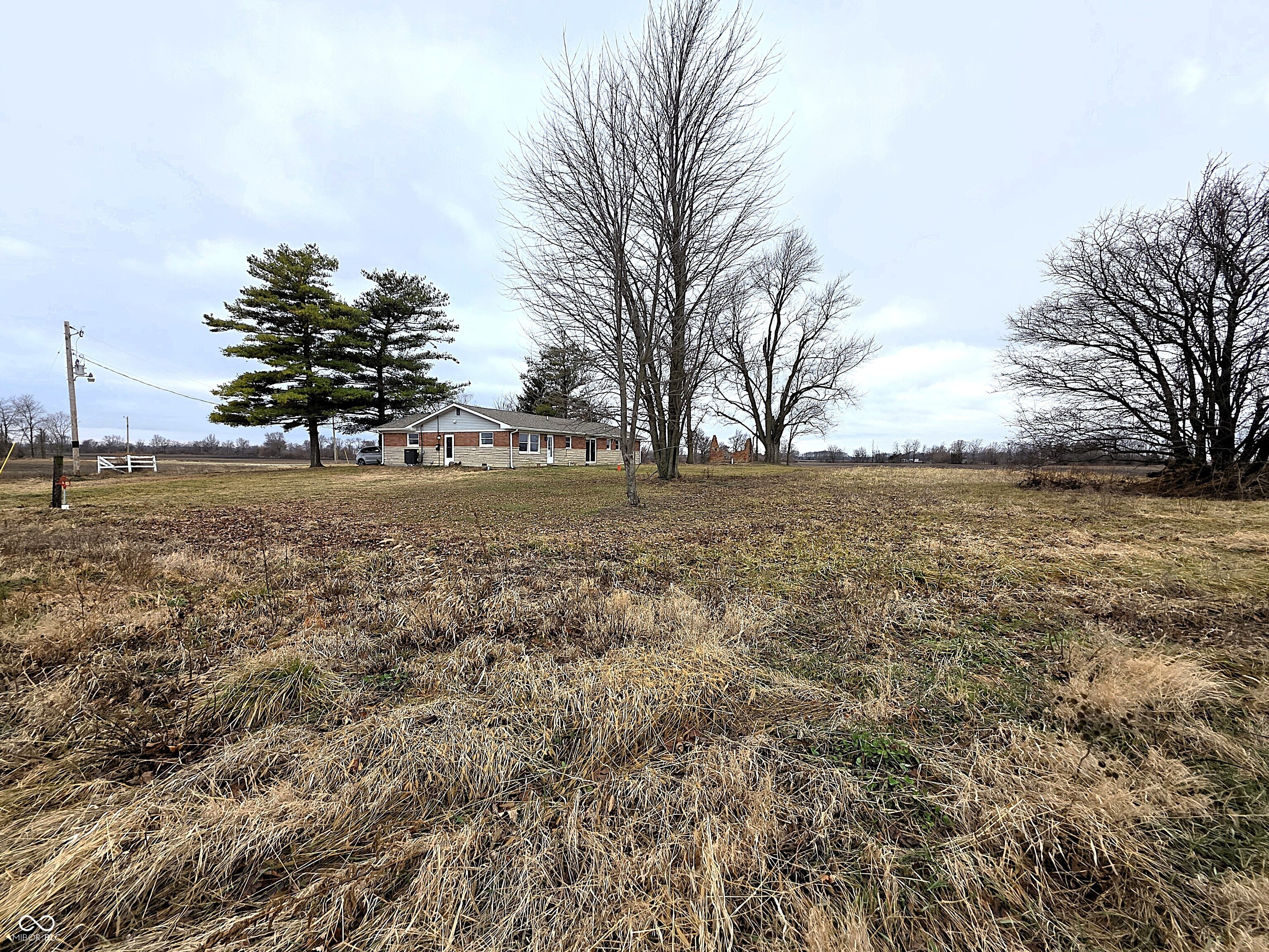 Homes for sale in Jamestown, IN | 11 S 1050 W, Jamestown, IN 46147 | MLS# 22079378