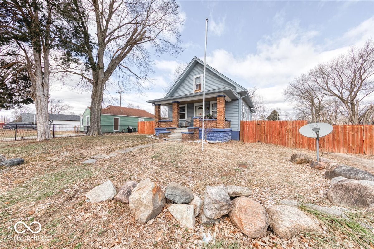 Homes for sale in Indianapolis, IN | 4712 Vandalia Ave, Indianapolis, IN 46241 | MLS# 22080333