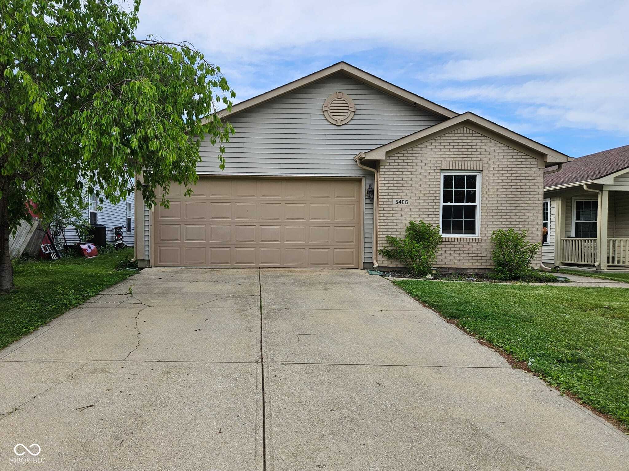 Homes for sale in Indianapolis, IN | 5406 Cradle River Ct, Indianapolis, IN 46221 | MLS# 22080789