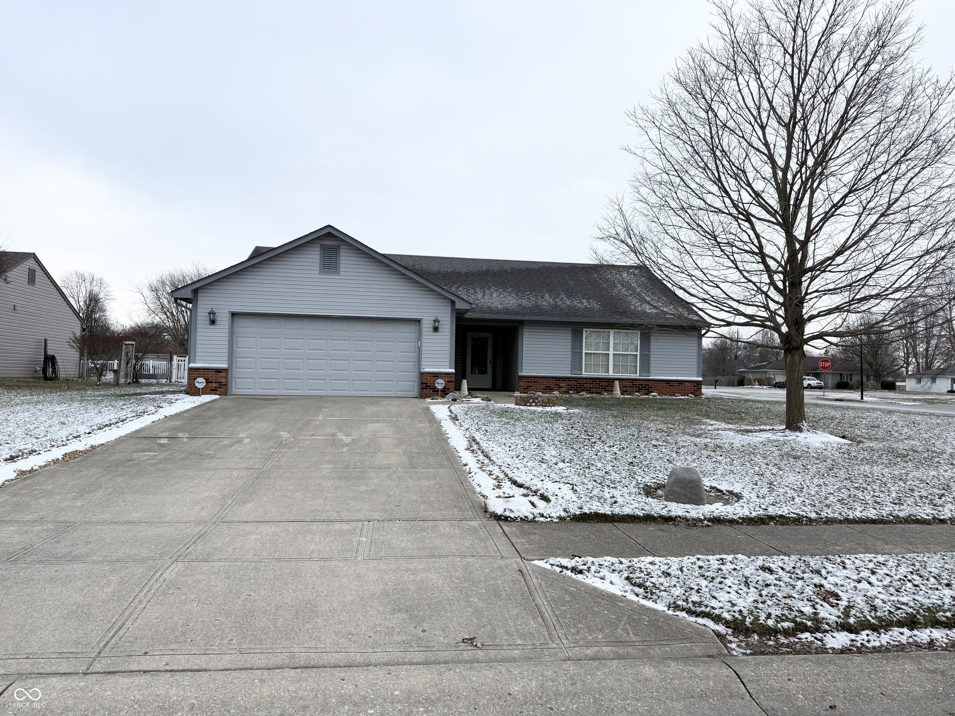 Homes for sale in Fortville, IN | 901 Peony Ln, Fortville, IN 46040 | MLS# 22084062