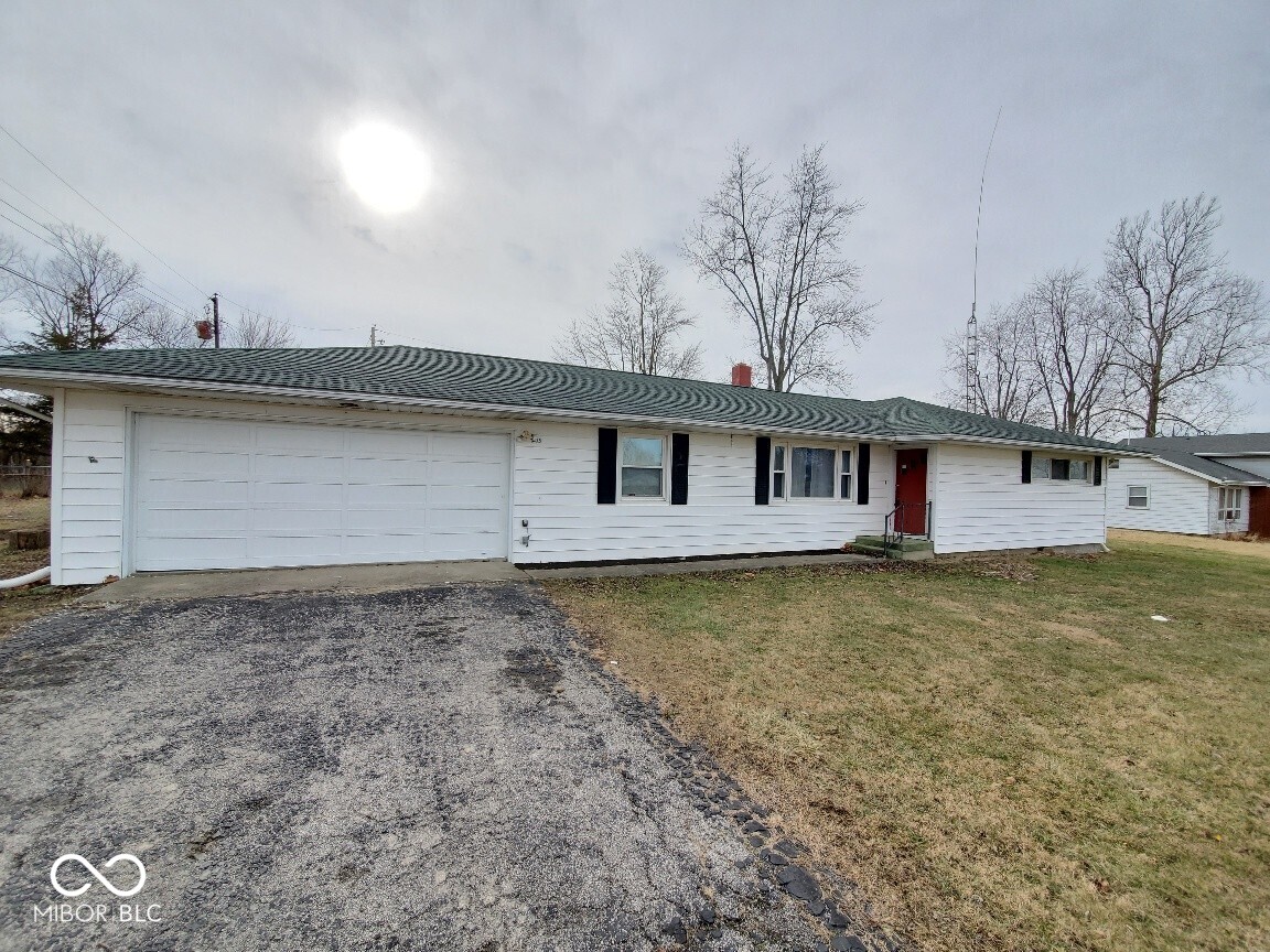 1st image of 203 W Walnut St, Farmland, IN 47340 | MLS# 22084303