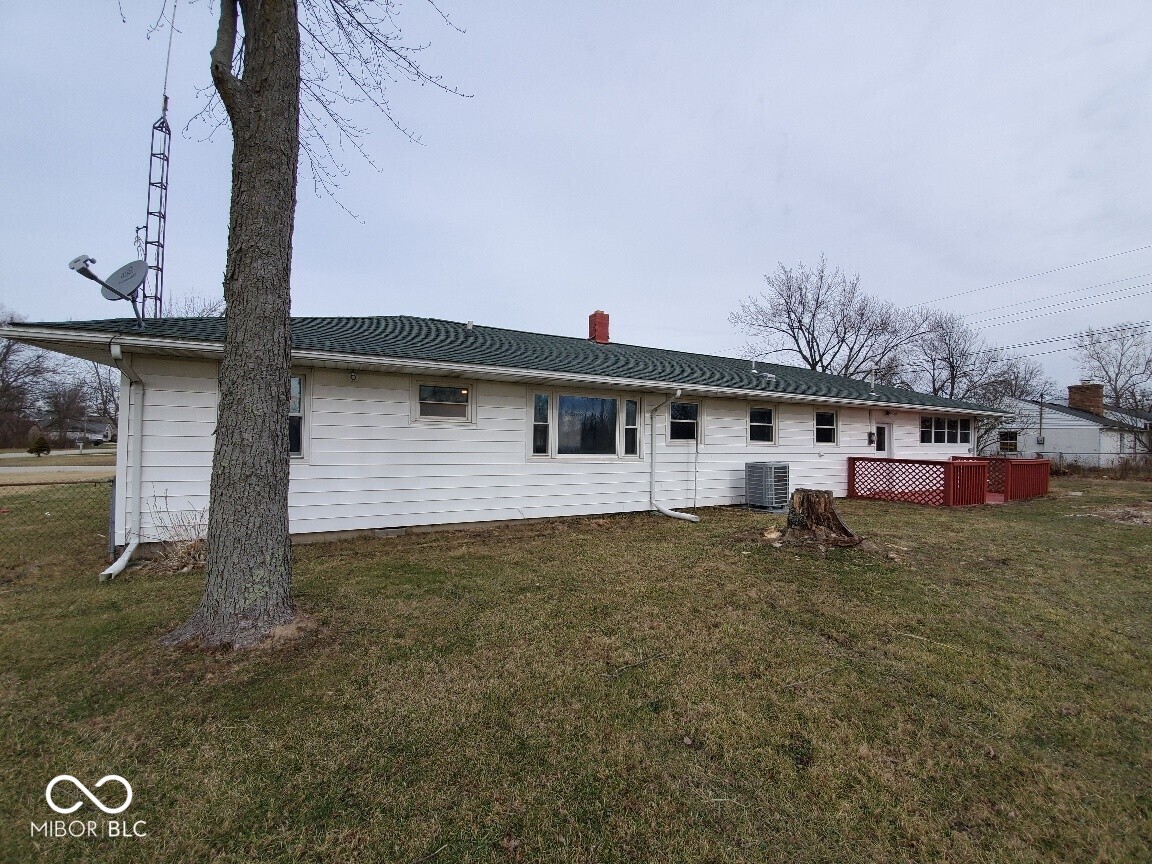 2nd image of 203 W Walnut St, Farmland, IN 47340 | MLS# 22084303