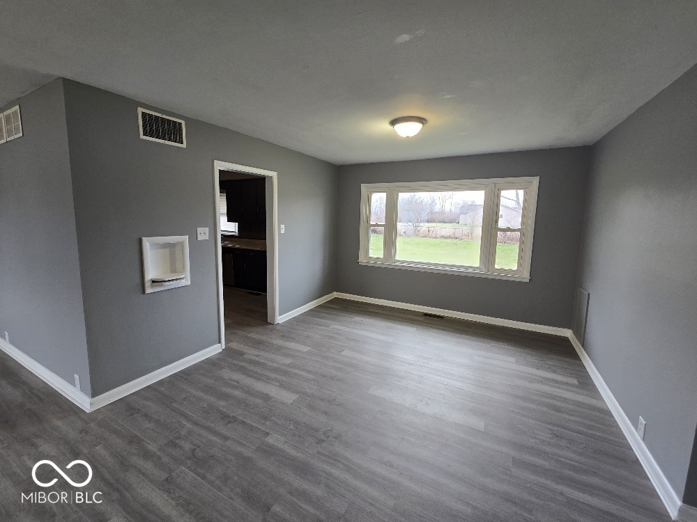 5th image of 203 W Walnut St, Farmland, IN 47340 | MLS# 22084303