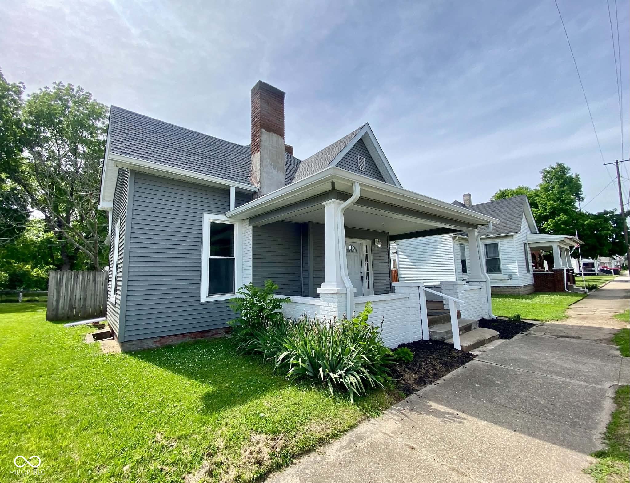 2nd image of 513 S West St, Shelbyville, IN 46176 | MLS# 22085309
