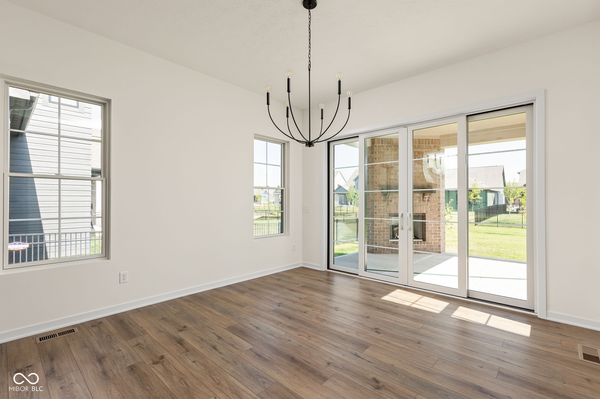 5th image of 1428 Crosstie Cir, Westfield, IN 46074 | MLS# 22085620