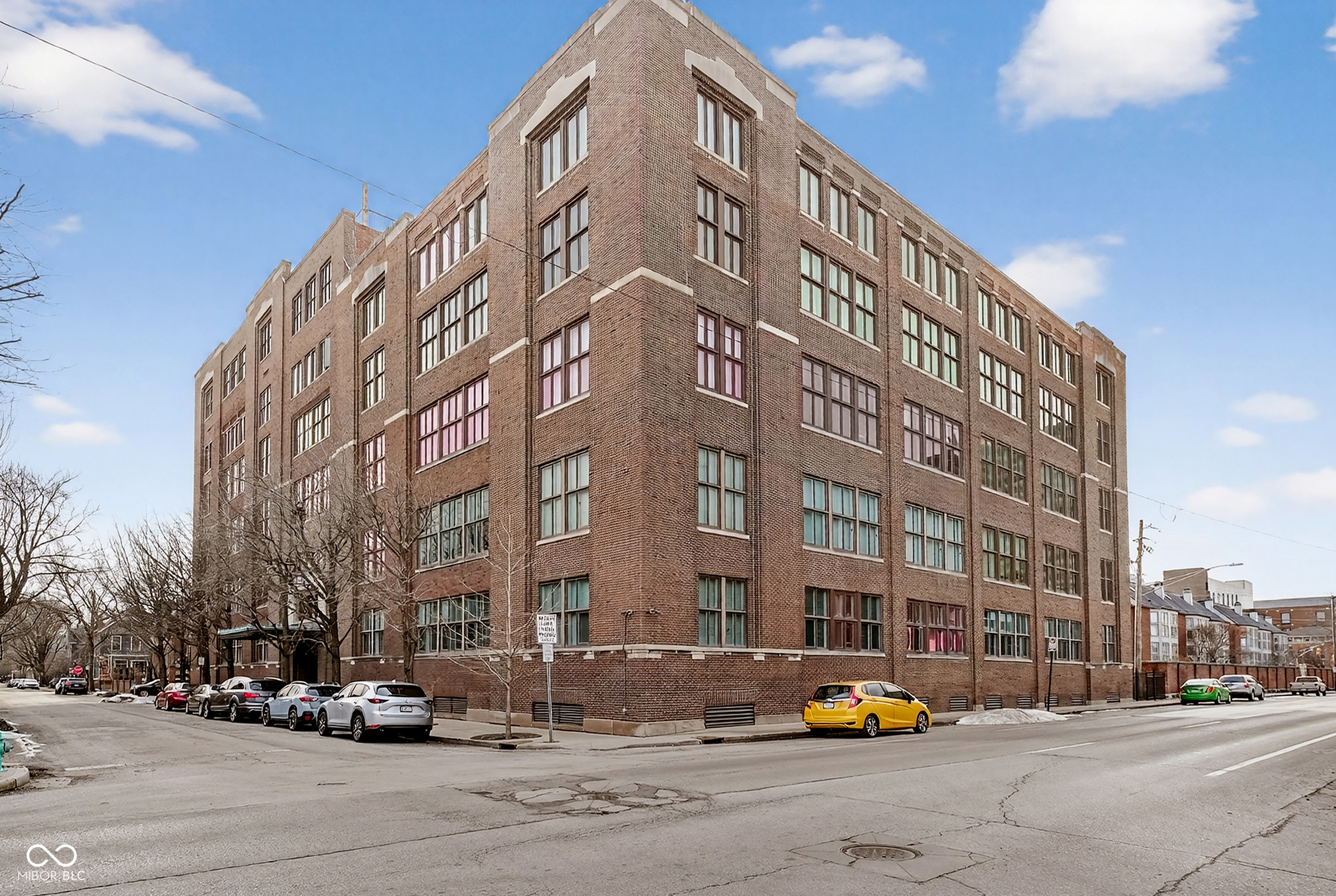 Homes for sale in Indianapolis, IN | 430 N Park Ave #101, Indianapolis, IN 46202 | MLS# 22085643