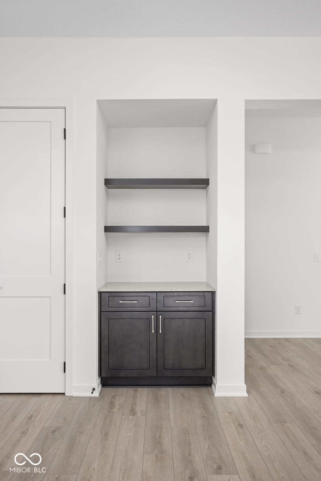 4th image of 1676 Coach Dr, Westfield, IN 46074 | MLS# 22085870