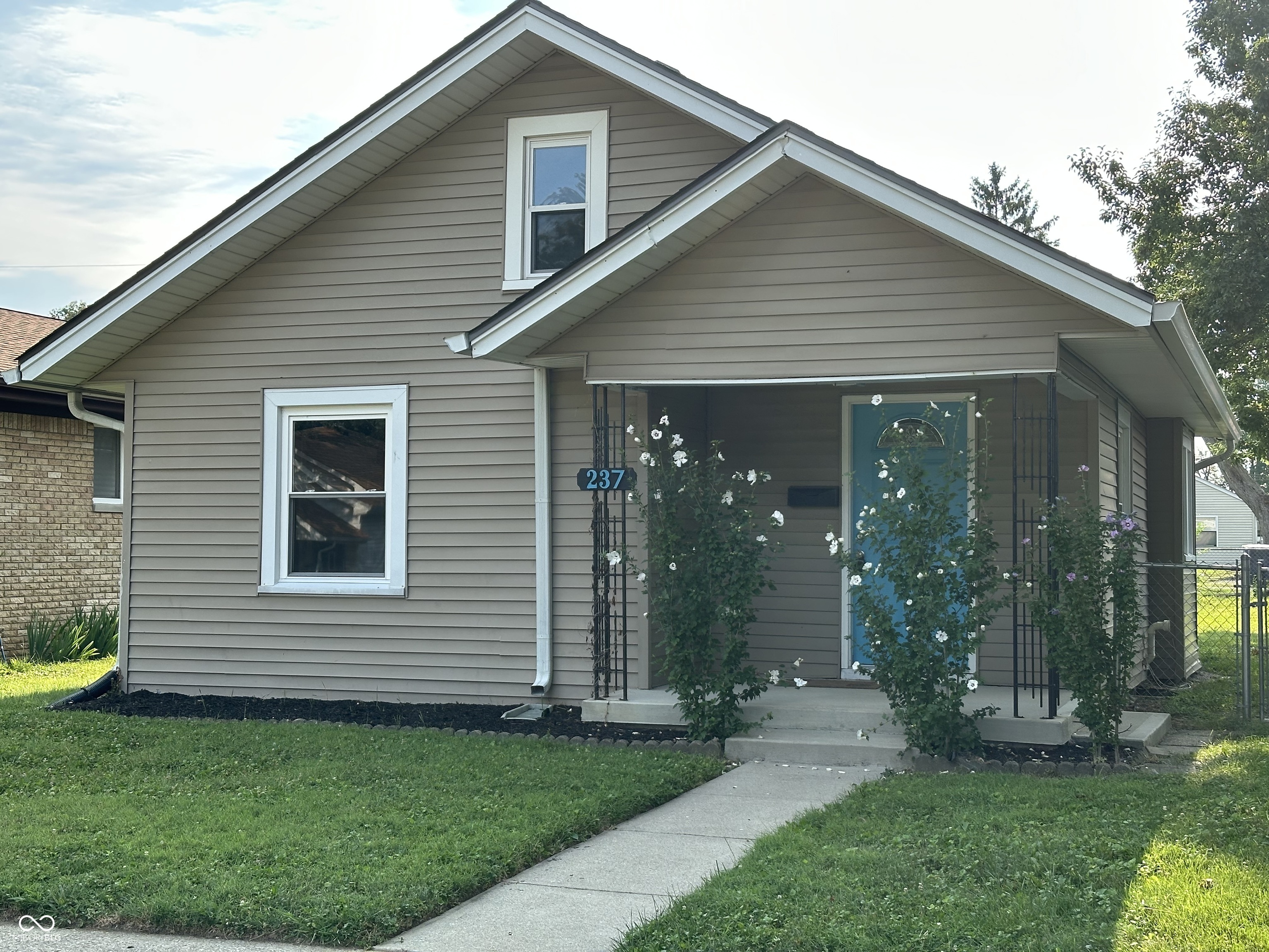 2nd image of 237 N 8th Ave, Beech Grove, IN 46107 | MLS# 22087772