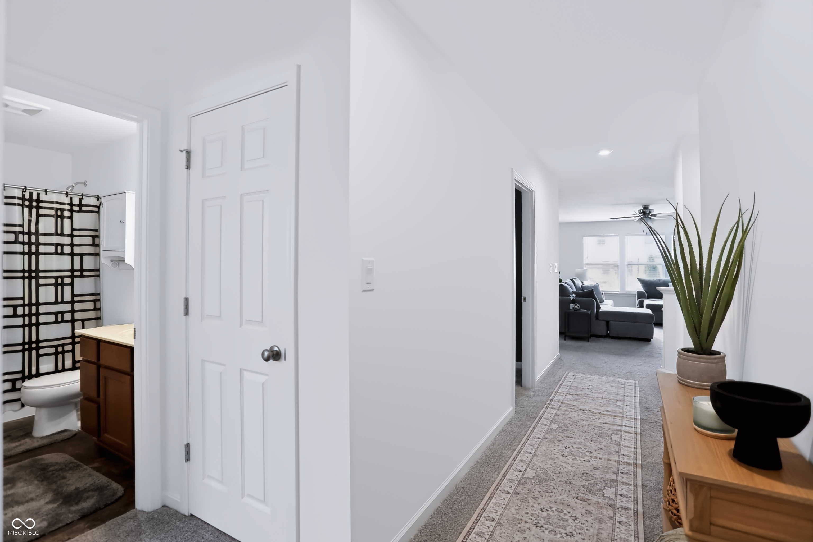 3rd image of 5220 Arling Dr, Indianapolis, IN 46237 | MLS# 22089681