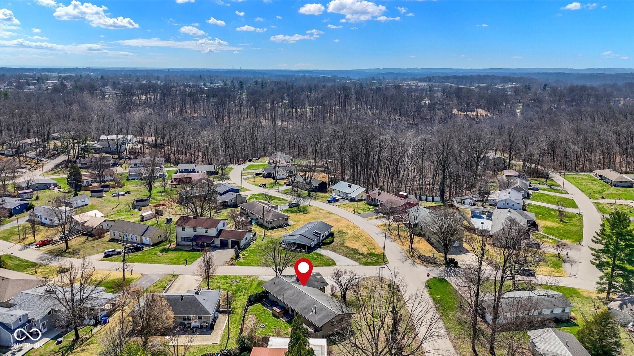 Homes for sale in Bedford, IN | 122 Edgewood Dr, Bedford, IN 47421 | MLS# 22090136