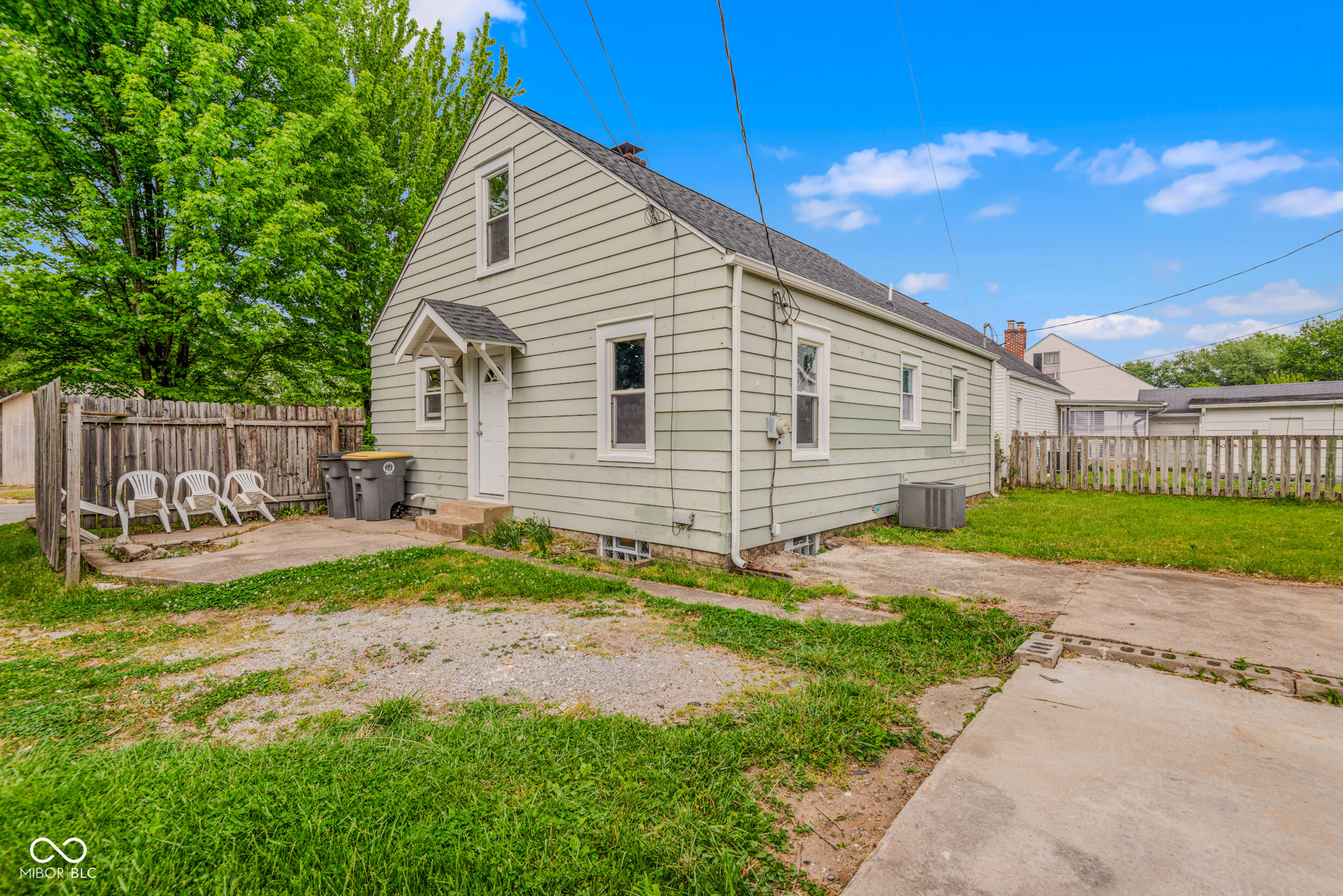 Homes for sale in Seymour, IN | 516 E 7th St, Seymour, IN 47274 | MLS# 22091347