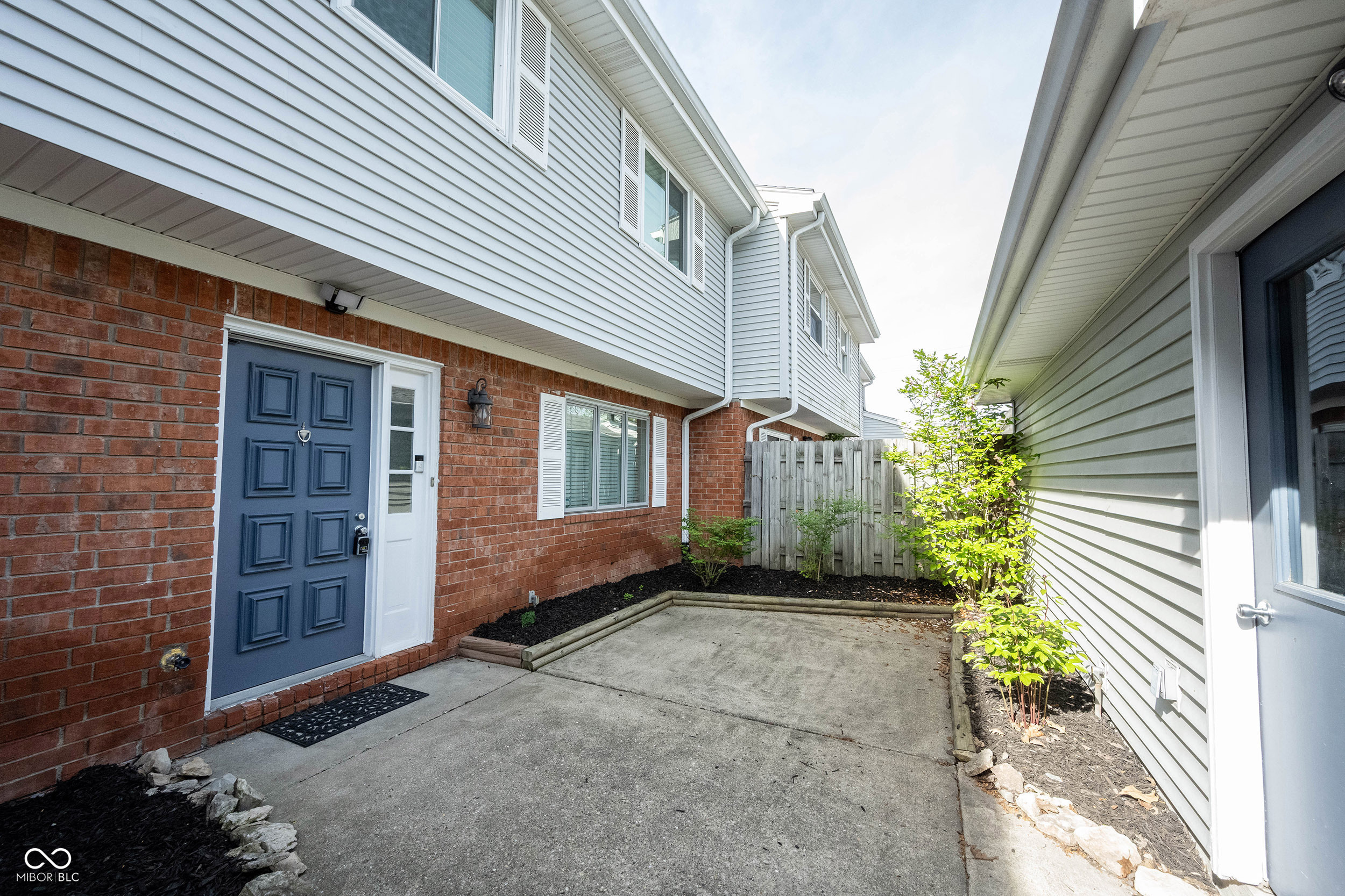 3rd image of 7621 Vintage Ct, Lawrence, IN 46226 | MLS# 22092912