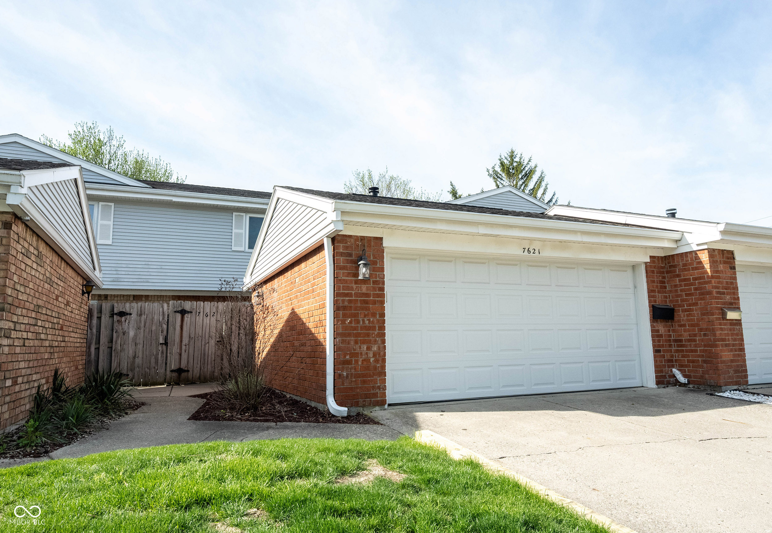 1st image of 7621 Vintage Ct, Lawrence, IN 46226 | MLS# 22092912
