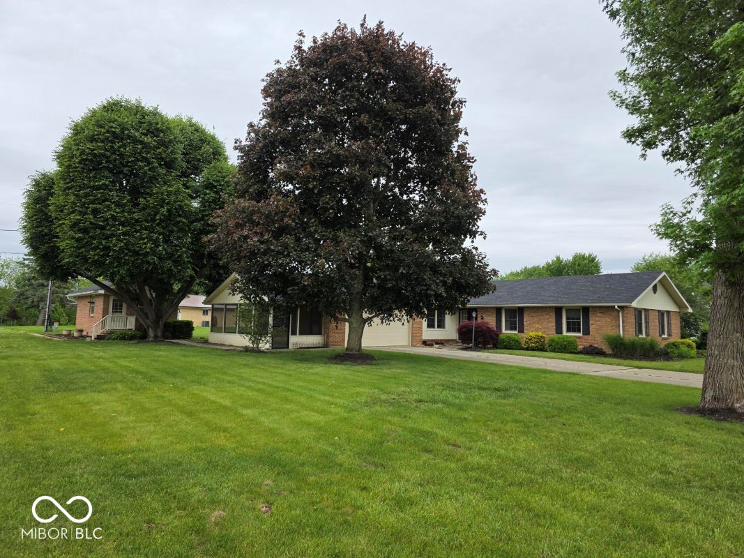 Homes for sale in Alexandria, IN | 1208 Fulton Ave, Alexandria, IN 46001 | MLS# 22094855