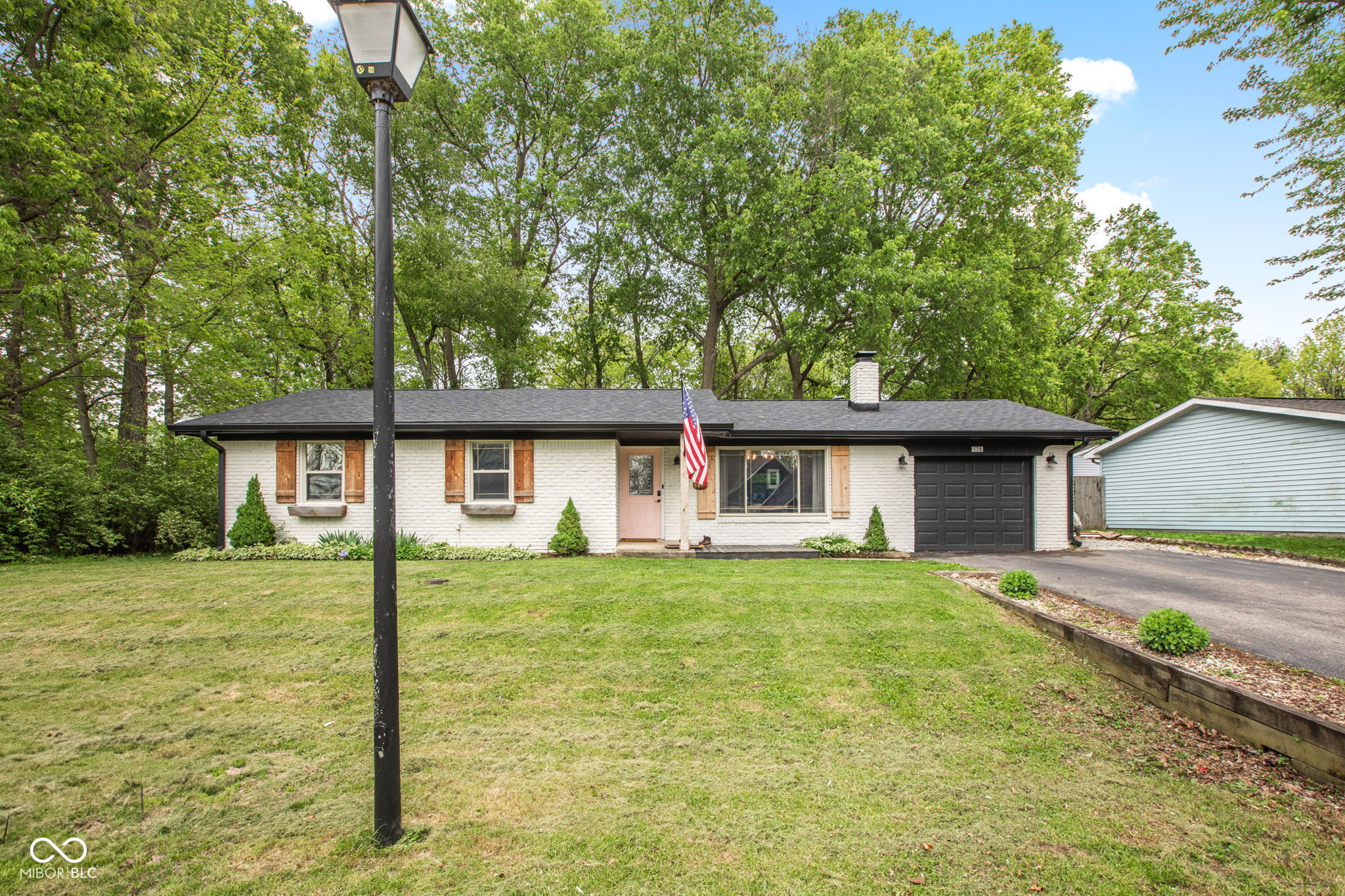 Homes for sale in Cicero, IN | 129 Bayshore Dr, Cicero, IN 46034 | MLS# 22095635