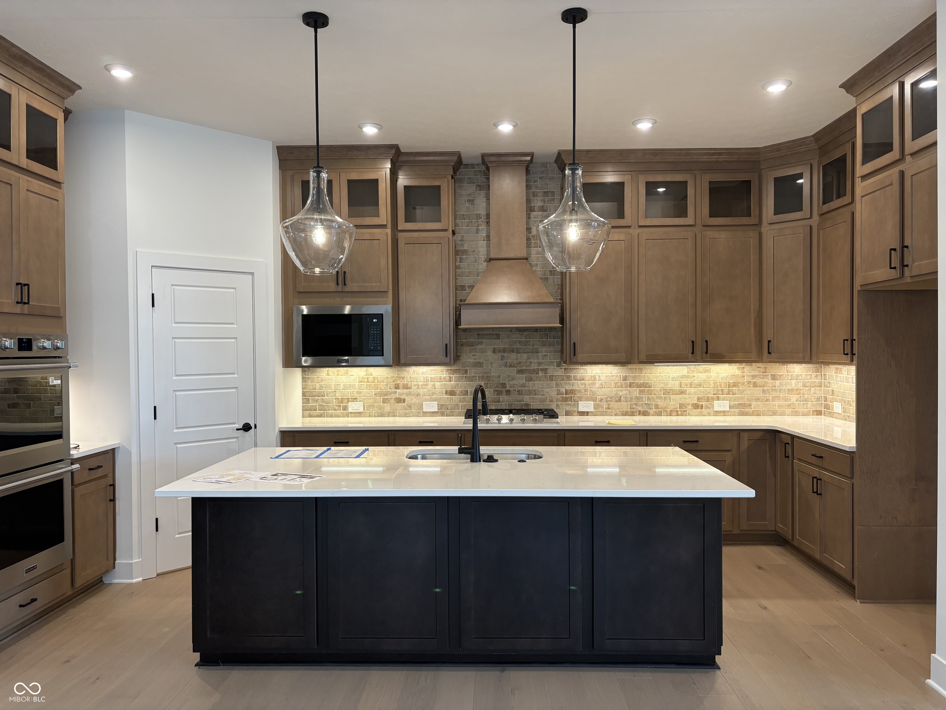 2nd image of 6065 Johnson Rd, Zionsville, IN 46077 | MLS# 22096514