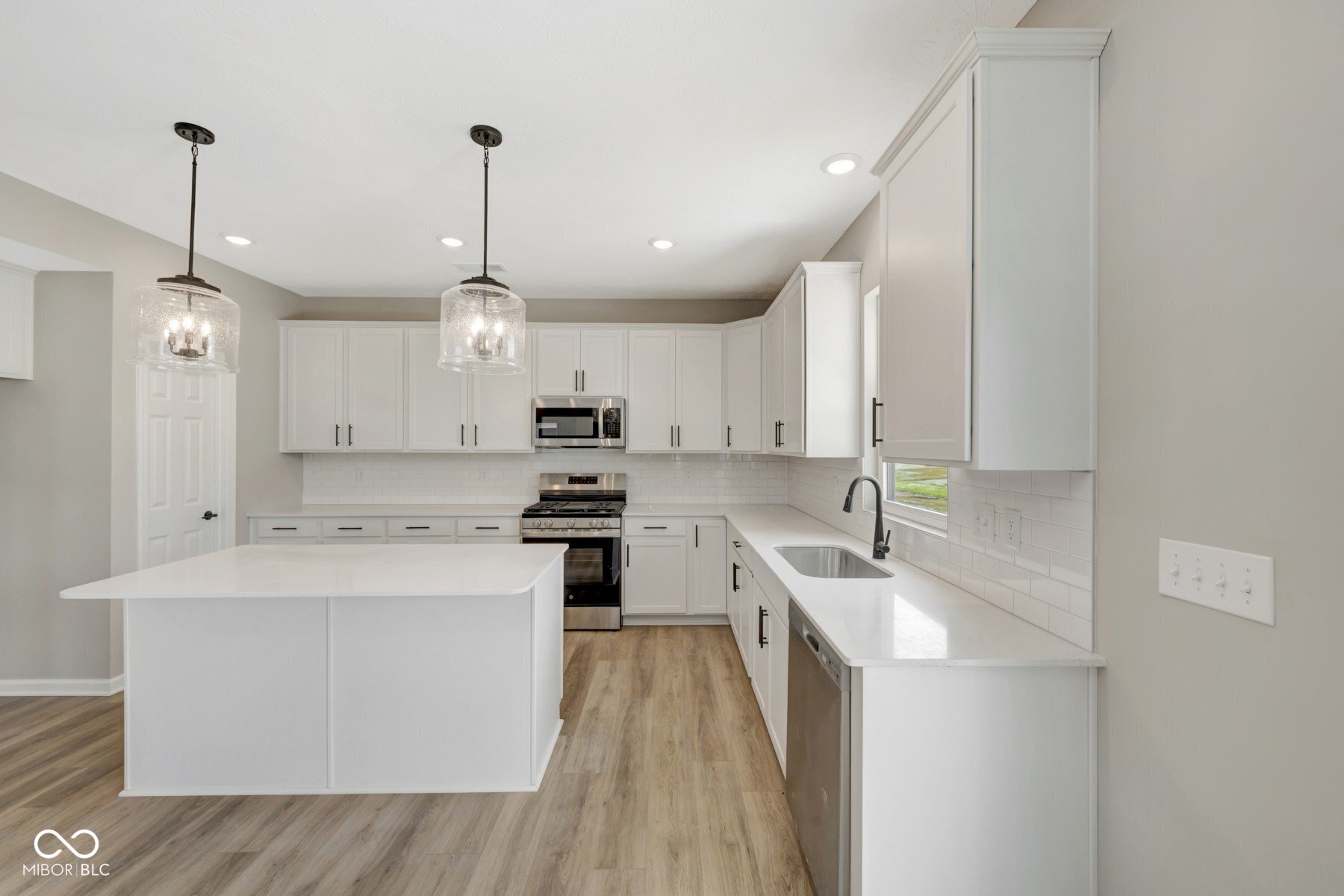 4th image of 10070 Branson Landing Dr, Noblesville, IN 46060 | MLS# 22097501