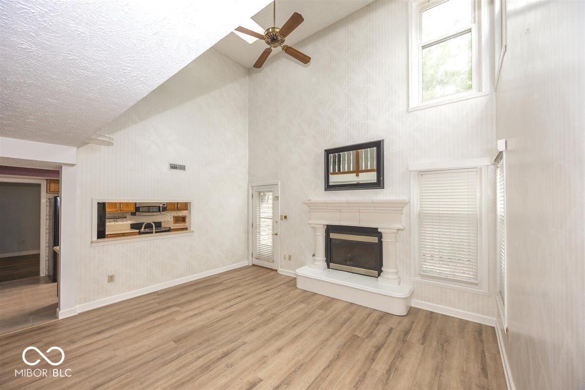 3rd image of 3057 Sugar Maple Ct, Carmel, IN 46033 | MLS# 22098637