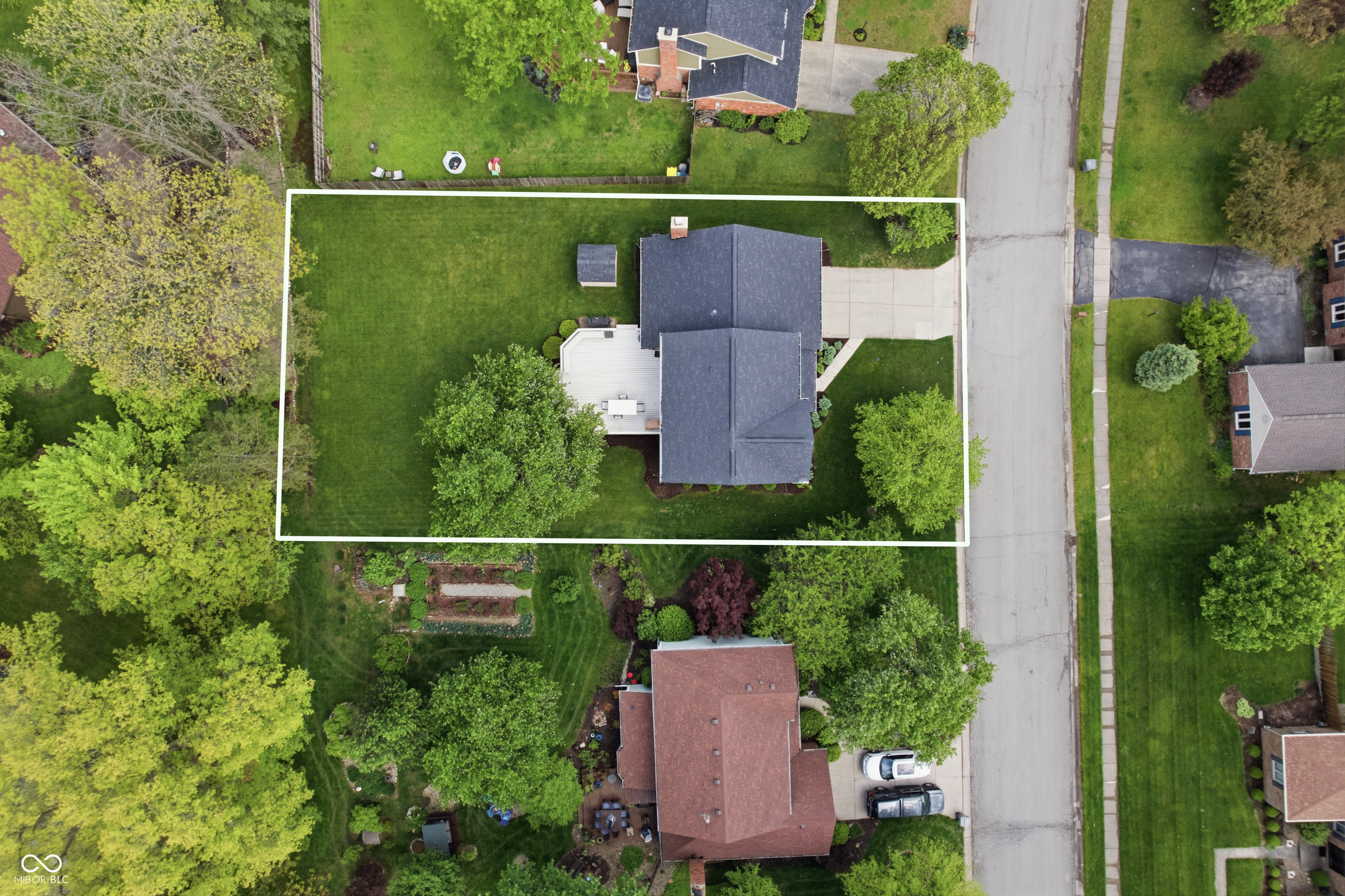 33rd image of 8038 Springwater Dr W, Indianapolis, IN 46256 | MLS# 22098947