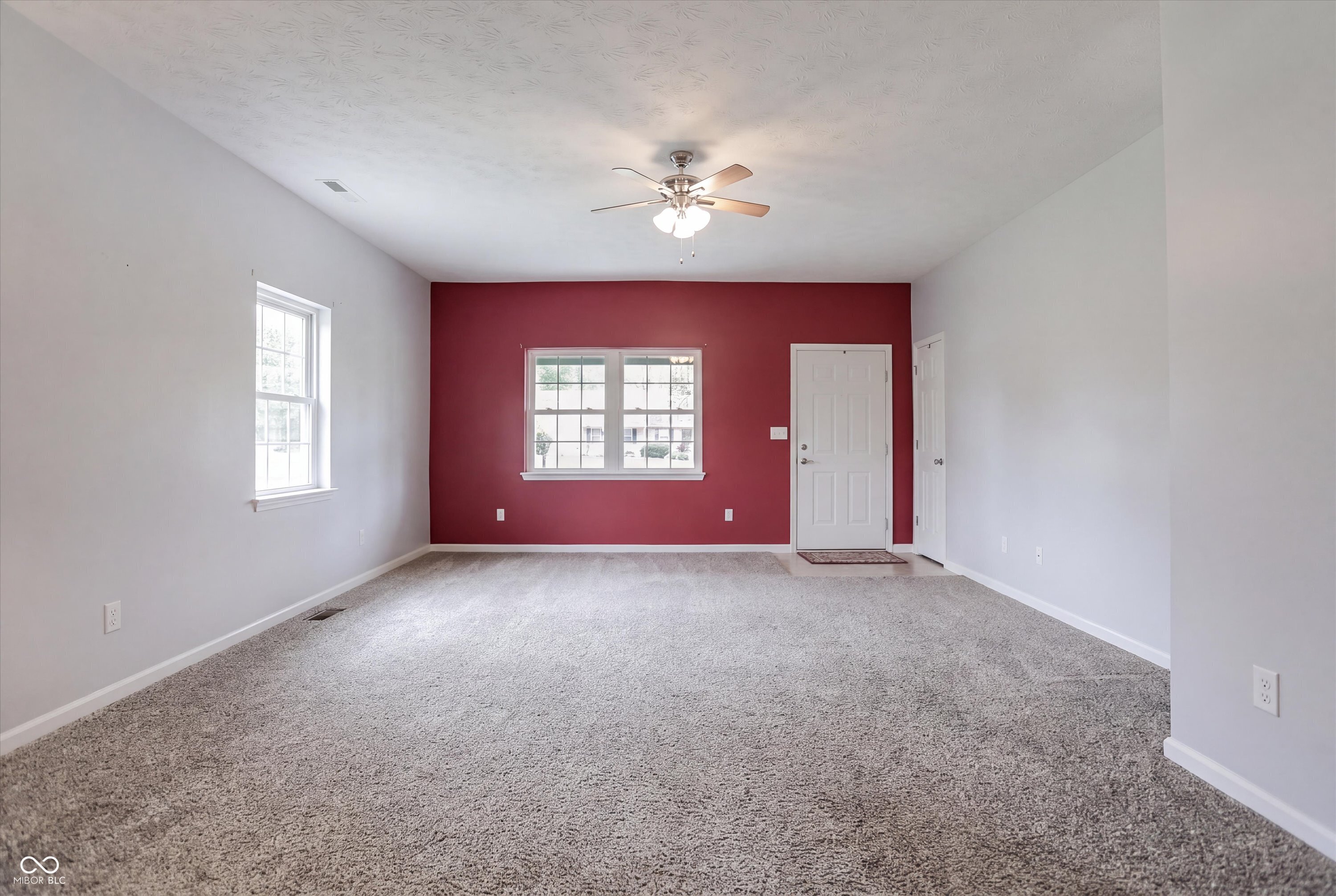 4th image of 5517 Blairwood Dr, Indianapolis, IN 46237 | MLS# 22099378