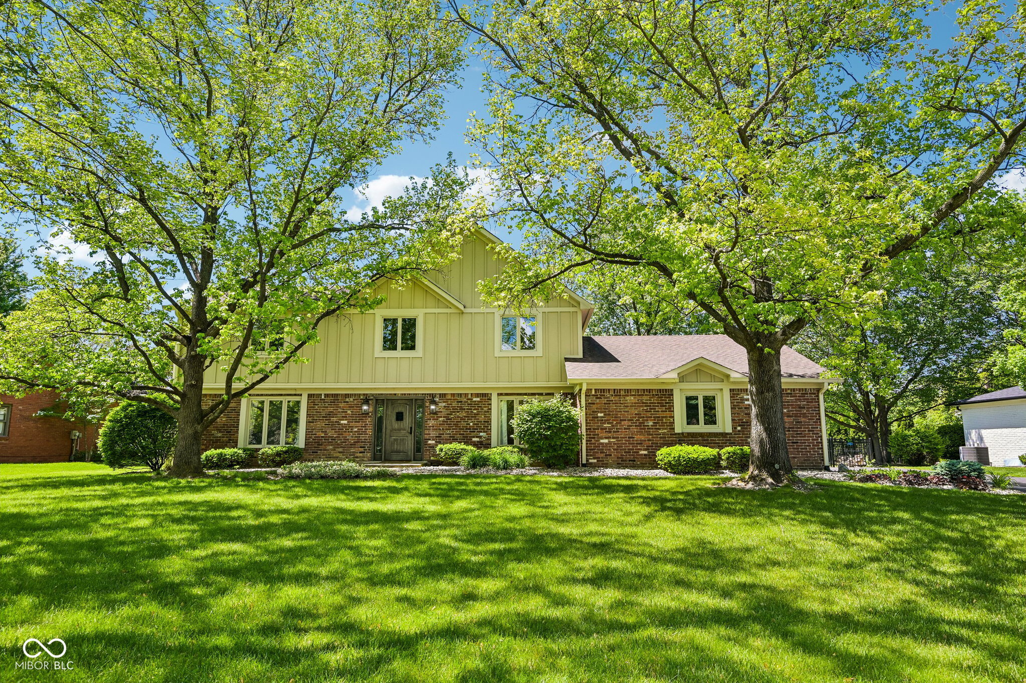 1st image of 407 Oxford Dr, Noblesville, IN 46062 | MLS# 22101439