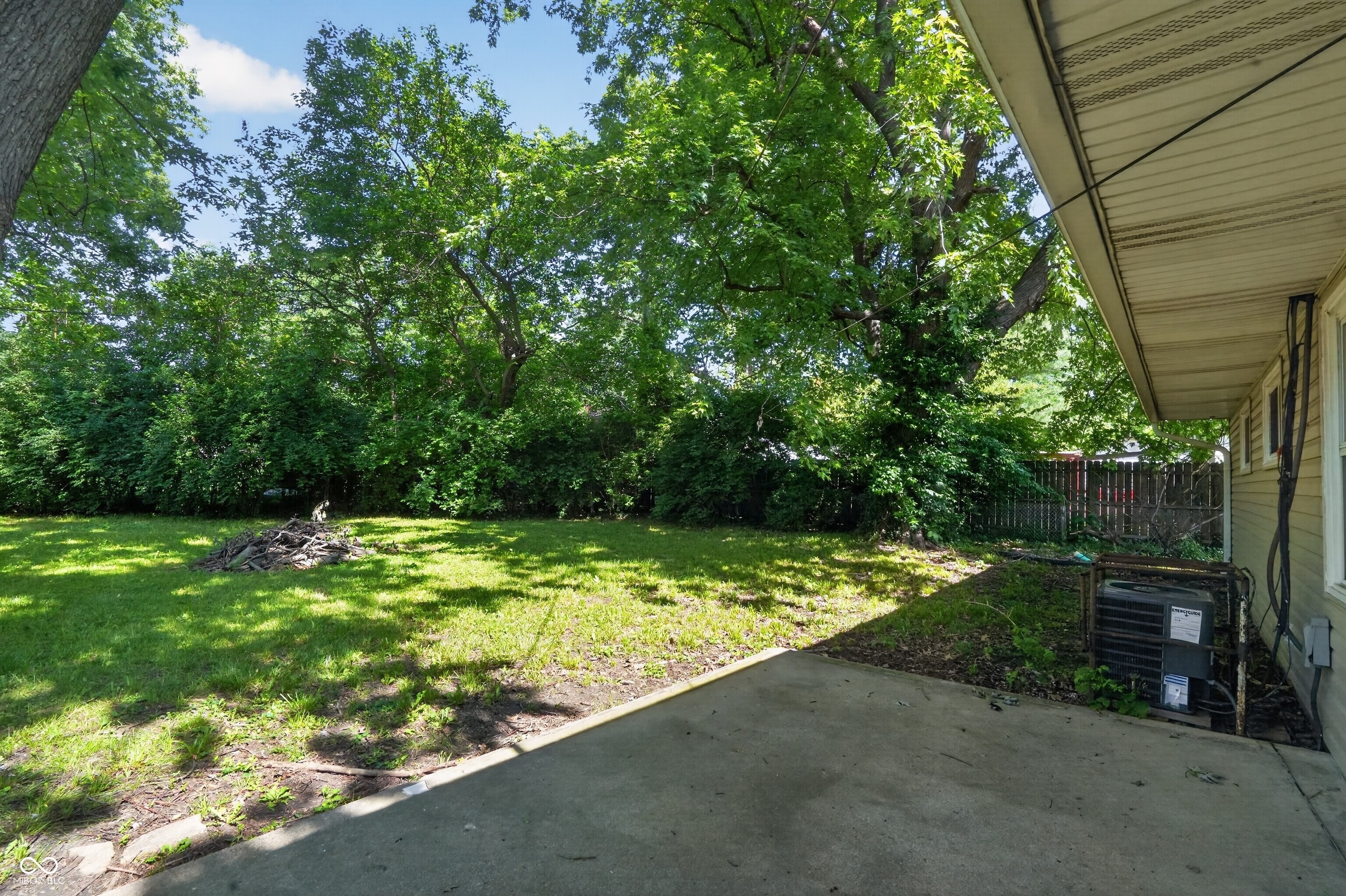 Homes for sale in Indianapolis, IN | 3302 N Ashland Ave, Indianapolis, IN 46226 | MLS# 22101601