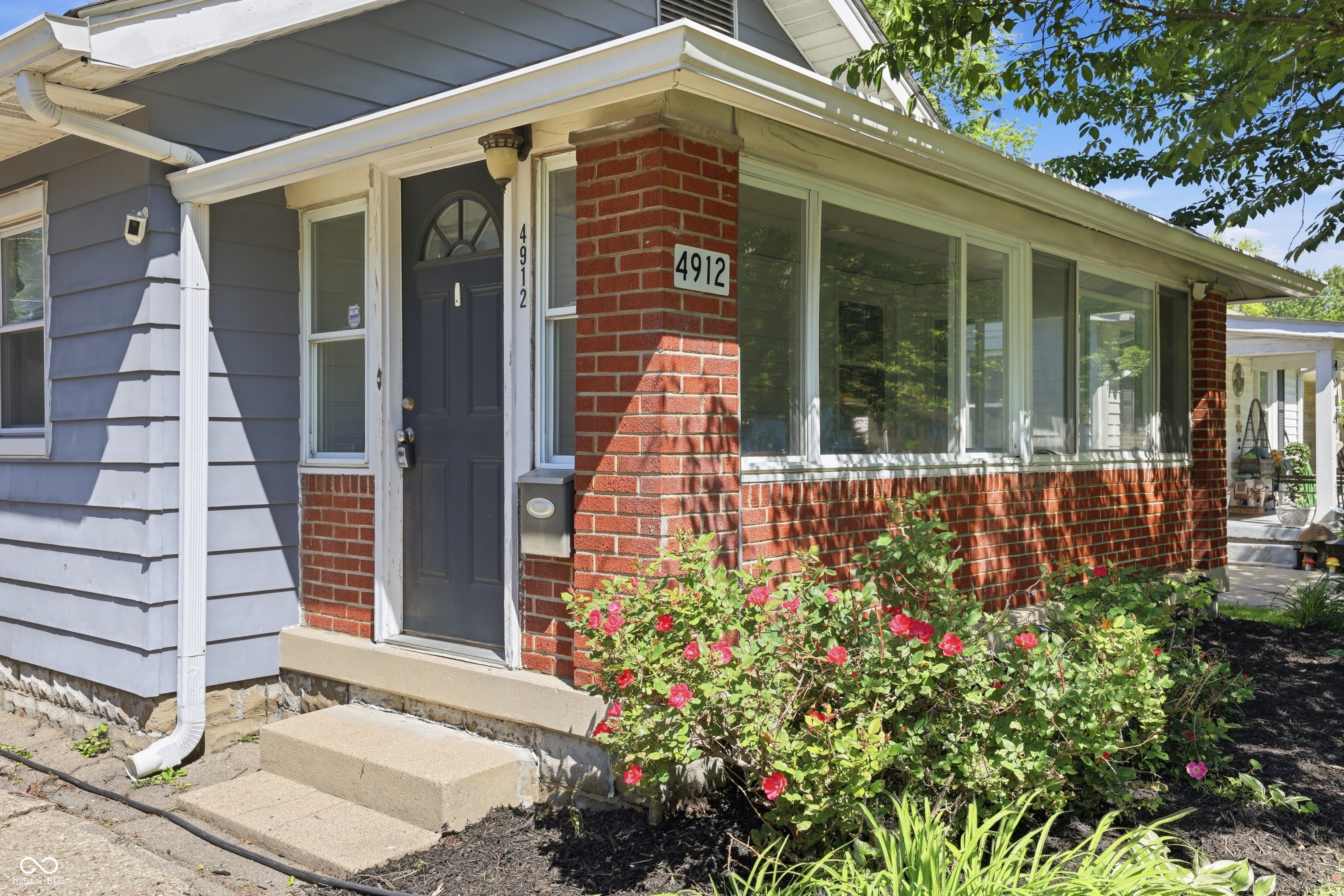Homes for sale in Indianapolis, IN | 4912 Evanston Ave, Indianapolis, IN 46205 | MLS# 22102079