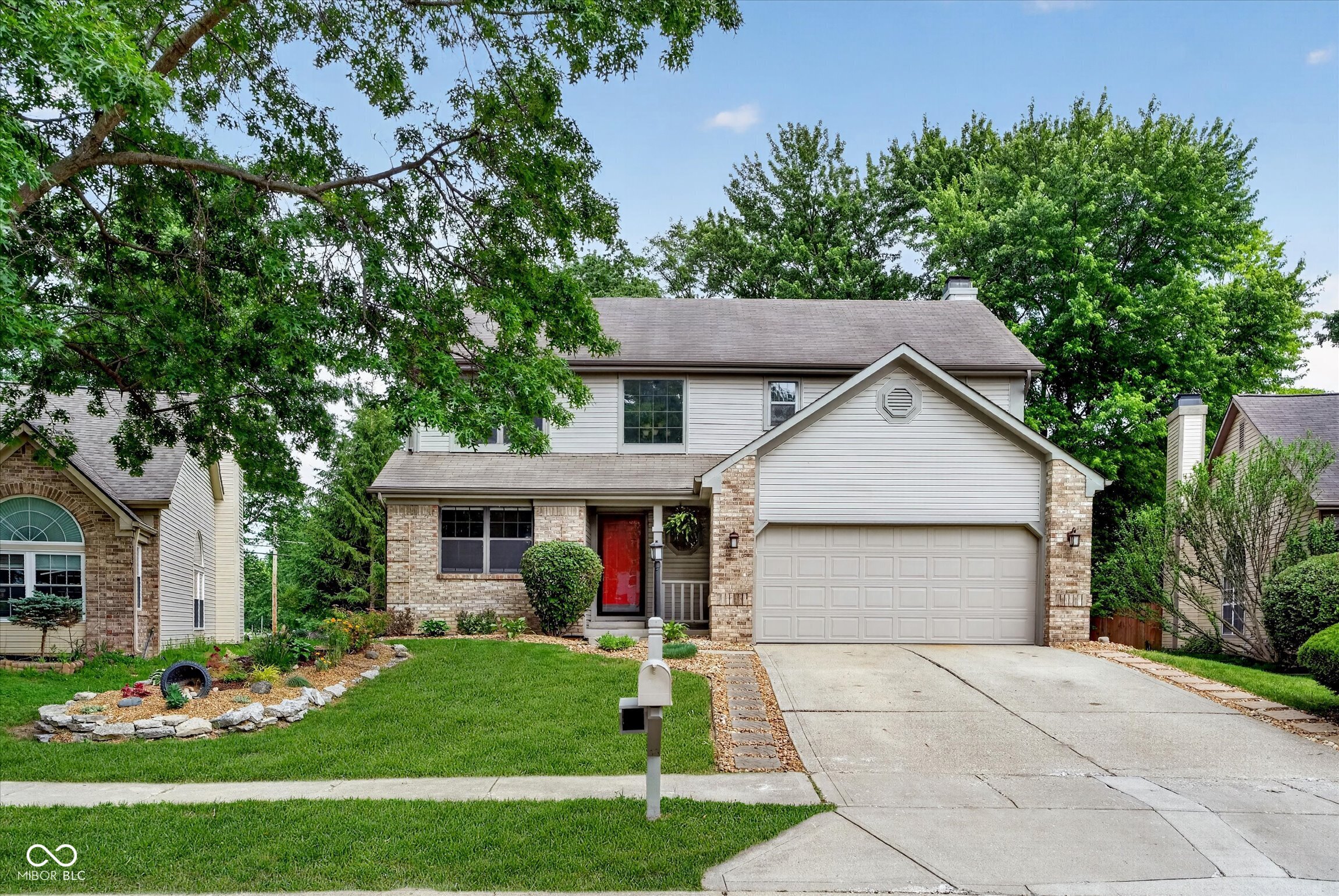 2nd image of 6461 Hunters Green Ct, Indianapolis, IN 46278 | MLS# 22102222