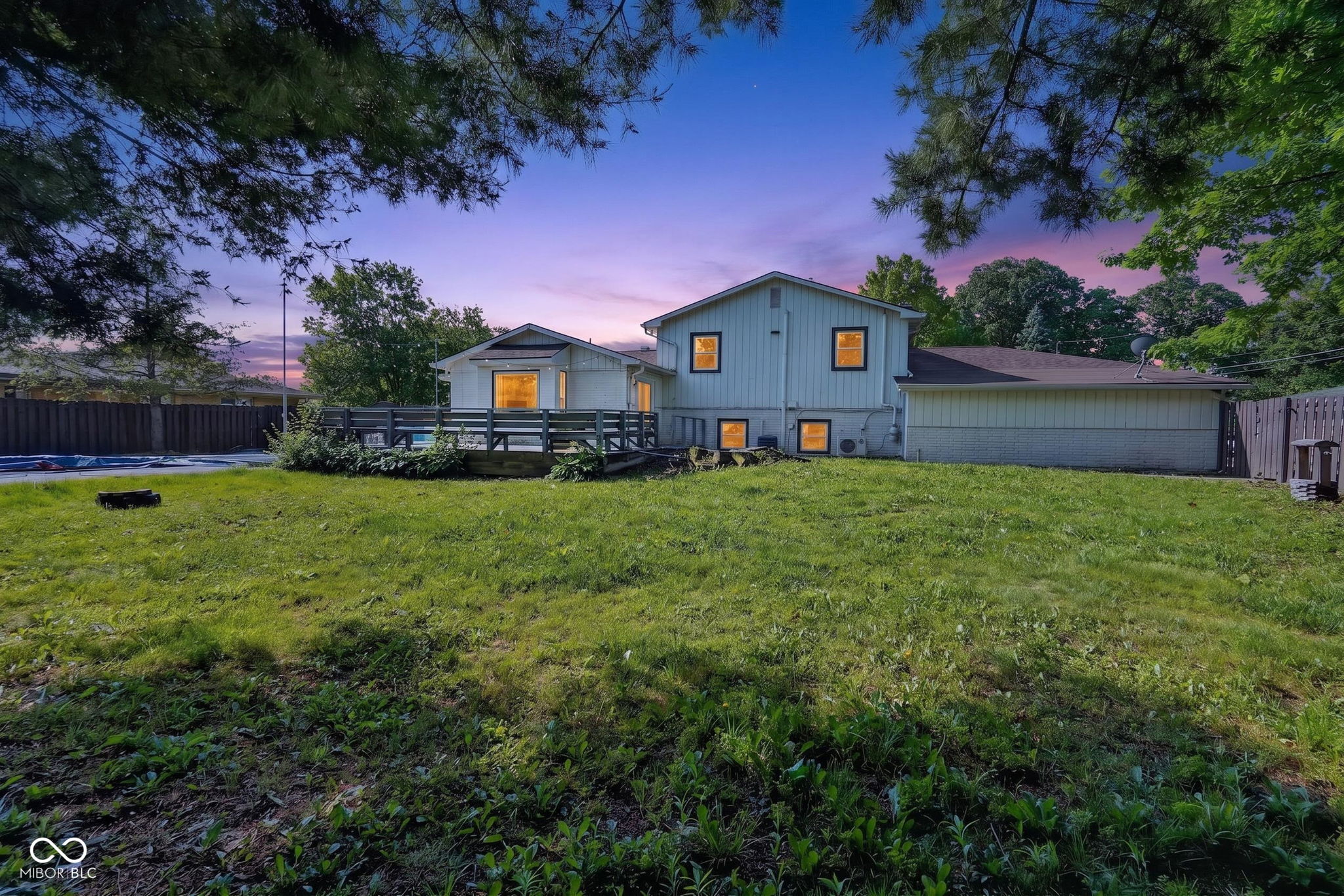 2nd image of 6146 Linton Ln, Indianapolis, IN 46220 | MLS# 22102287