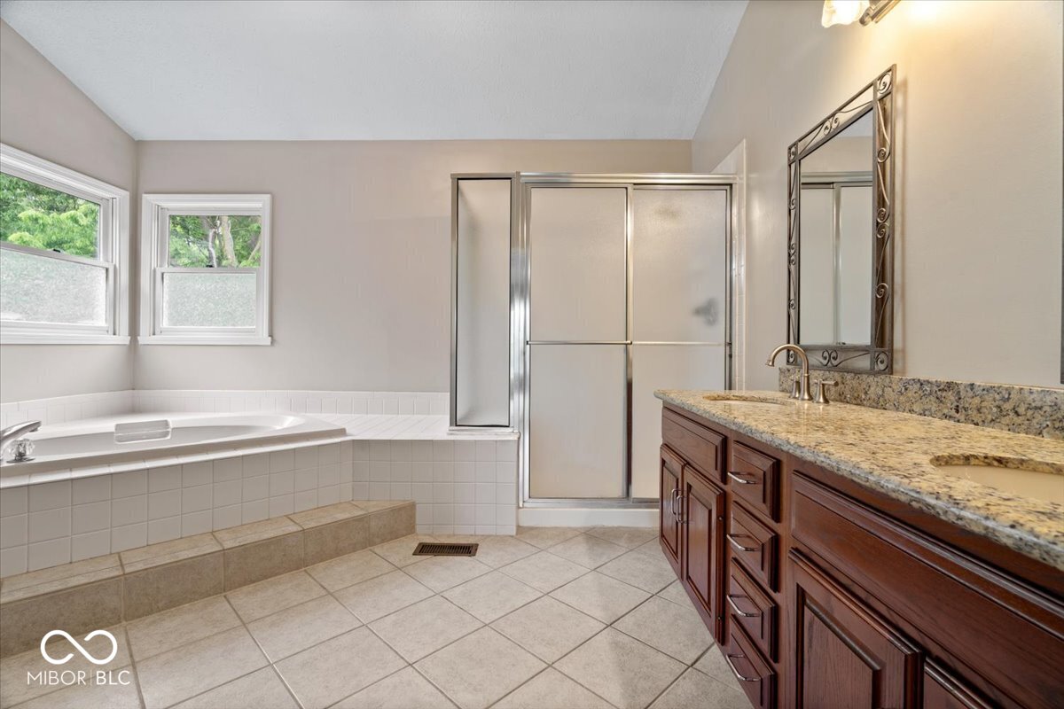 4th image of 11734 Forest Park Ln, Carmel, IN 46033 | MLS# 22103072