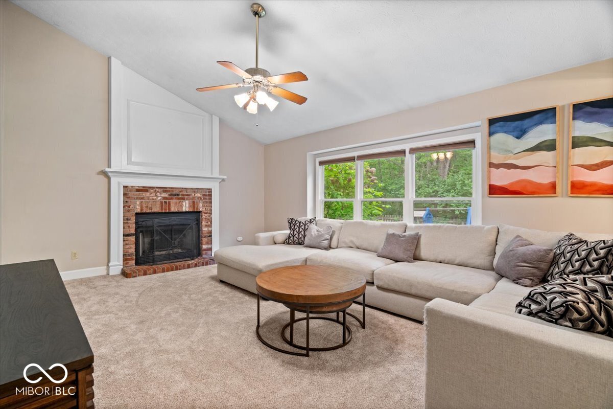 2nd image of 11734 Forest Park Ln, Carmel, IN 46033 | MLS# 22103072