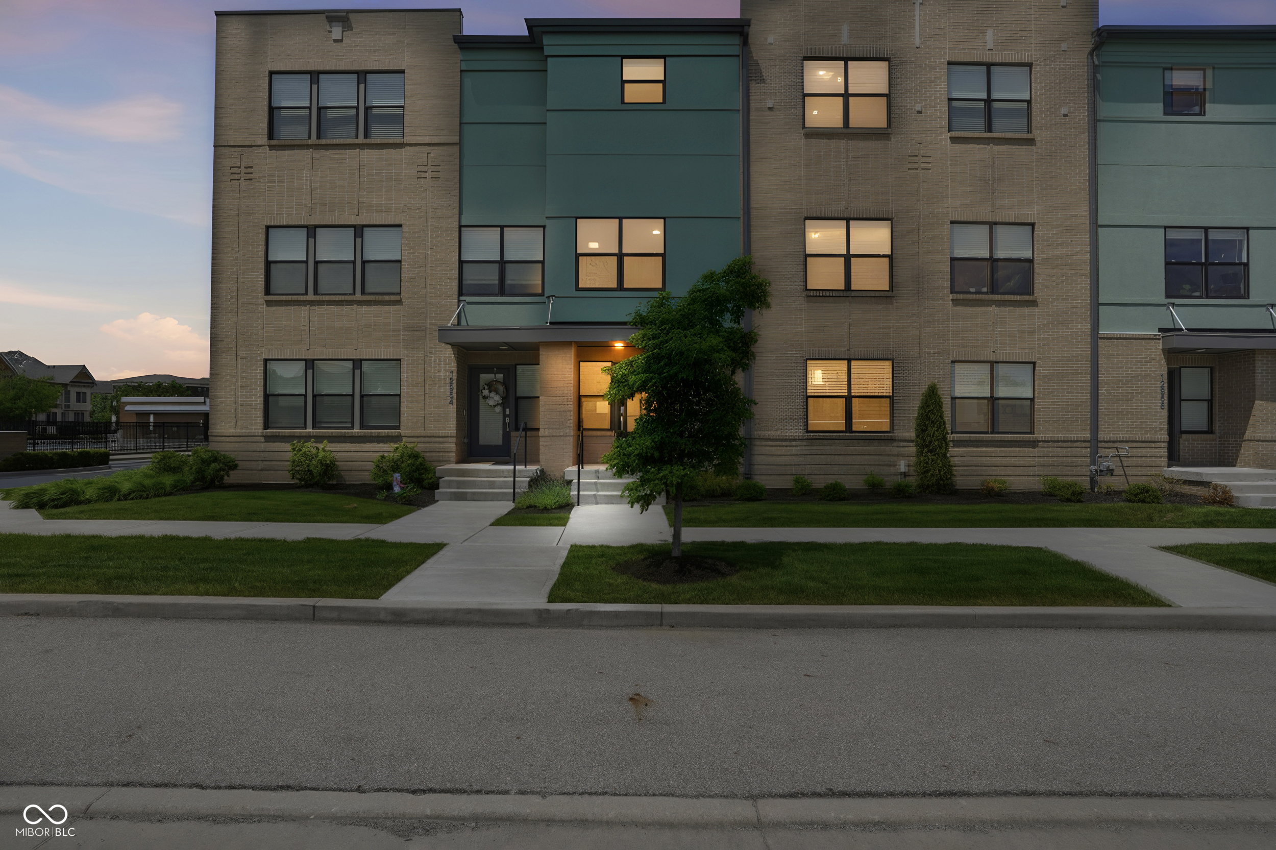 2nd image of 12956 Petigru Dr, Carmel, IN 46032 | MLS# 22103401