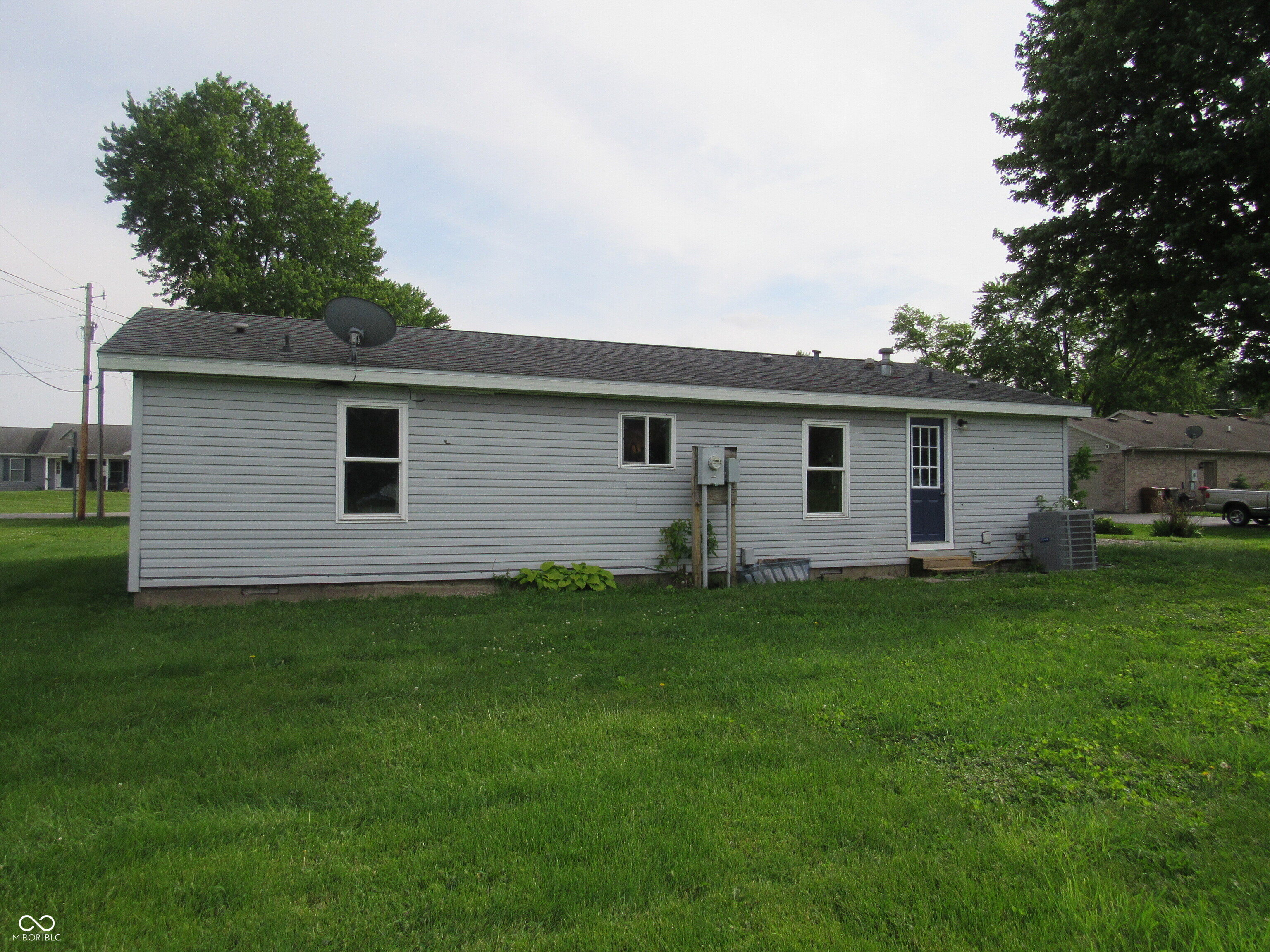 Homes for sale in Wingate, IN | 209 E Wabash St, Wingate, IN 47994 | MLS# 22103913