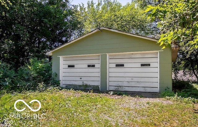 Homes for sale in Seymour, IN | 1218 N Ewing St, Seymour, IN 47274 | MLS# 22103977