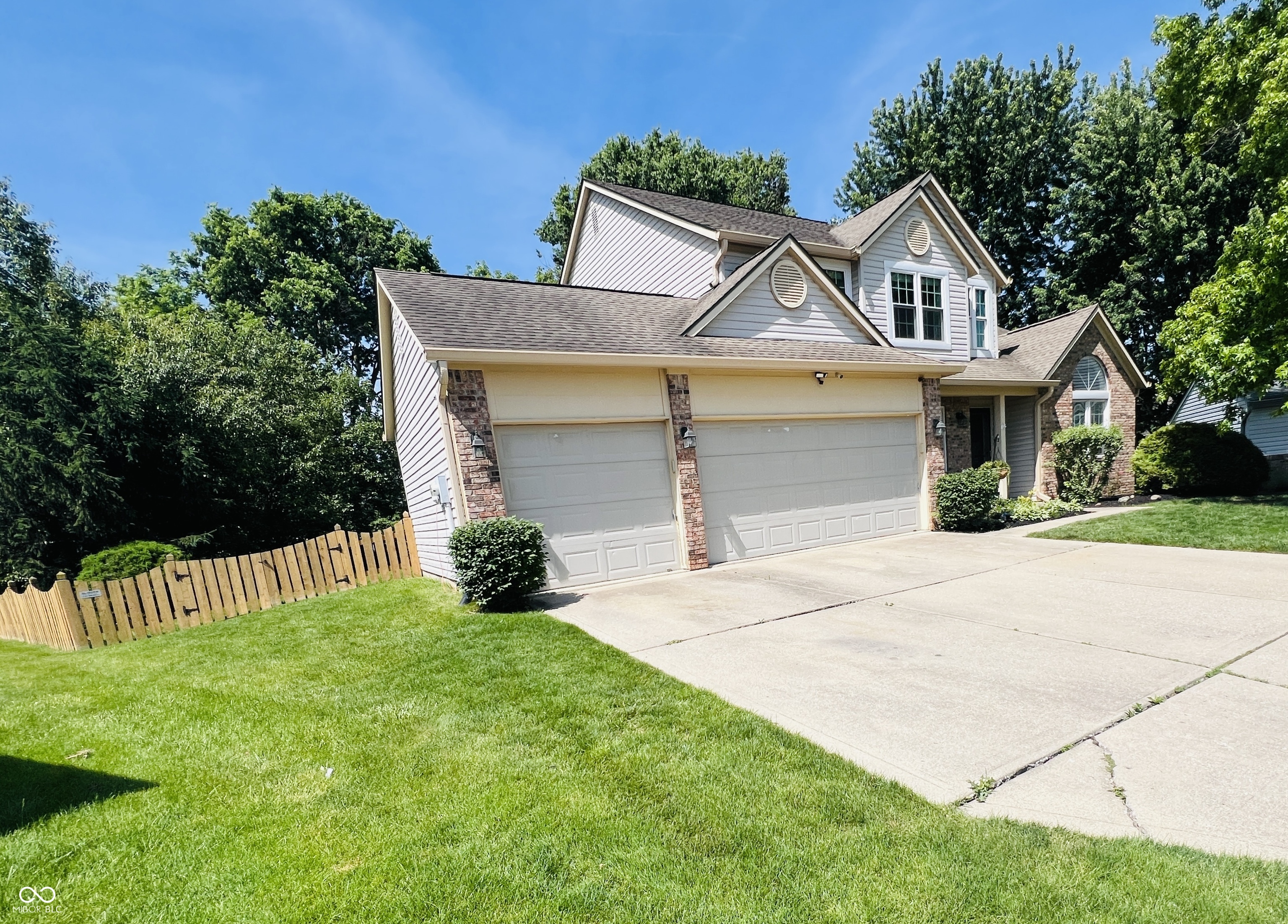 Homes for sale in Indianapolis, IN | 8939 Emperors Ct, Indianapolis, IN 46234 | MLS# 22104057