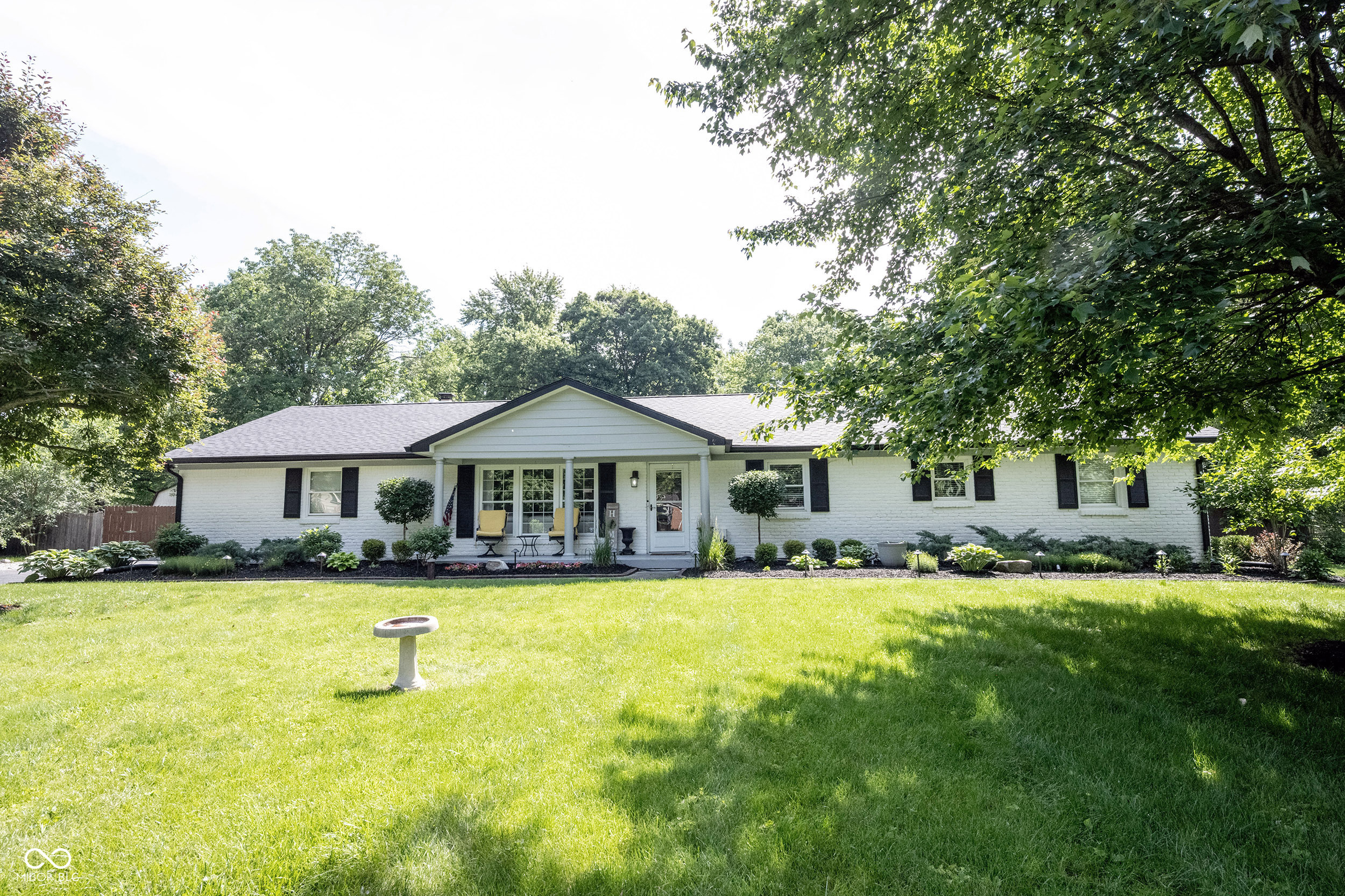 Homes for sale in Indianapolis, IN | 5349 Seneca Dr, Indianapolis, IN 46220 | MLS# 22104075