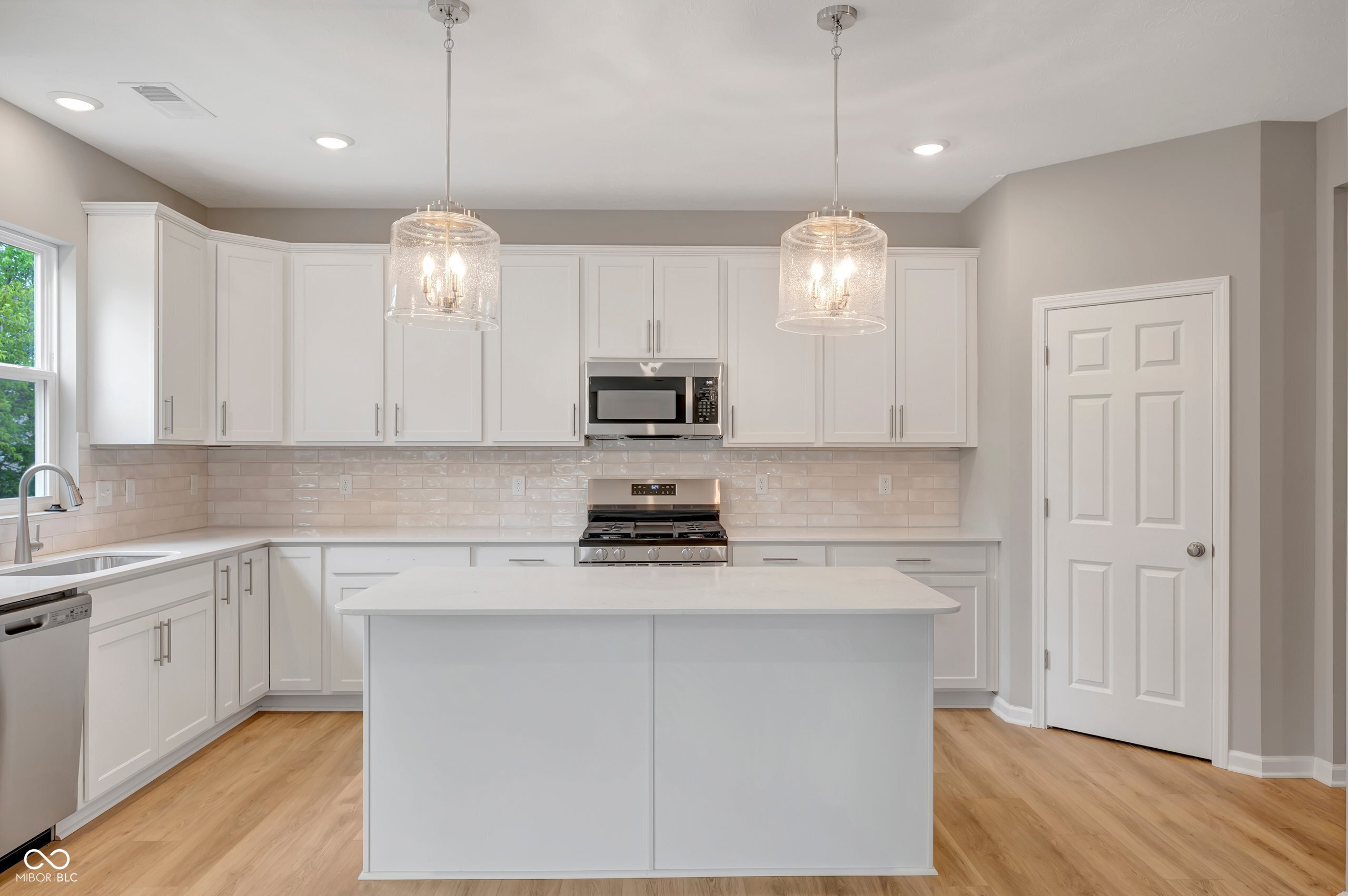 3rd image of 4226 Hayden Valley Dr, Bargersville, IN 46106 | MLS# 22104412