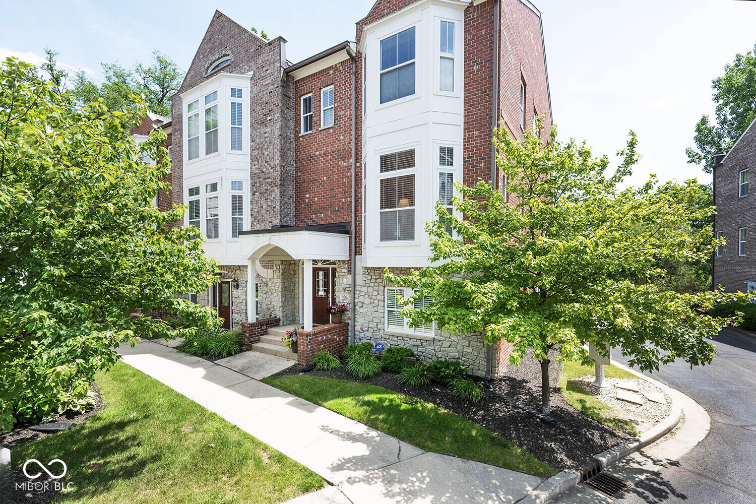 1st image of 960 Brownstone Tr, Carmel, IN 46032 | MLS# 22104422