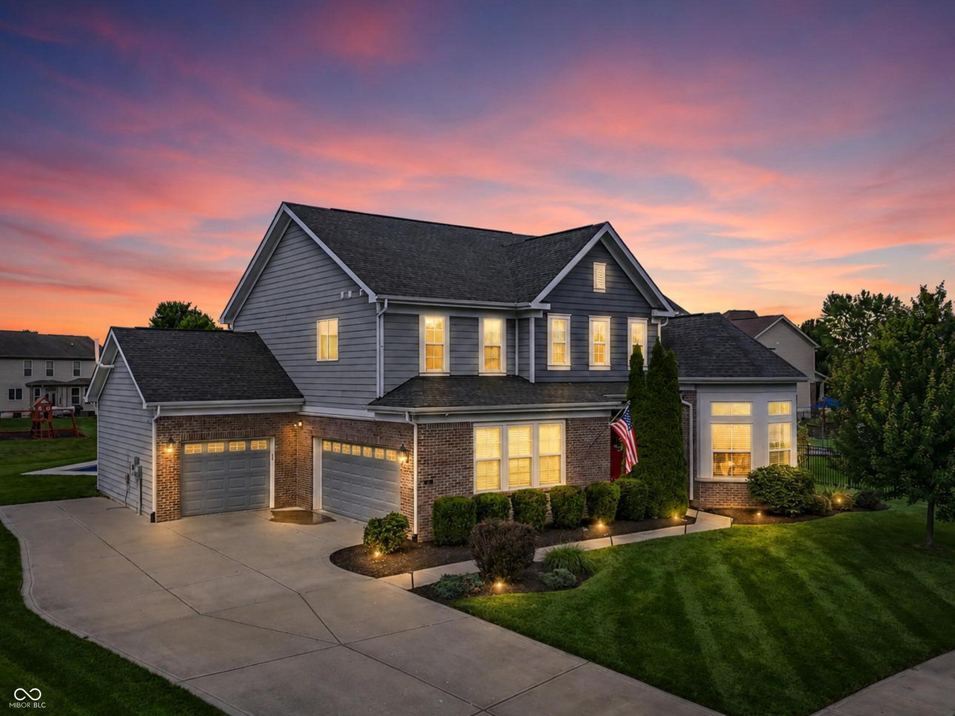 2nd image of 1091 Margate Dr, Greenwood, IN 46143 | MLS# 22104564