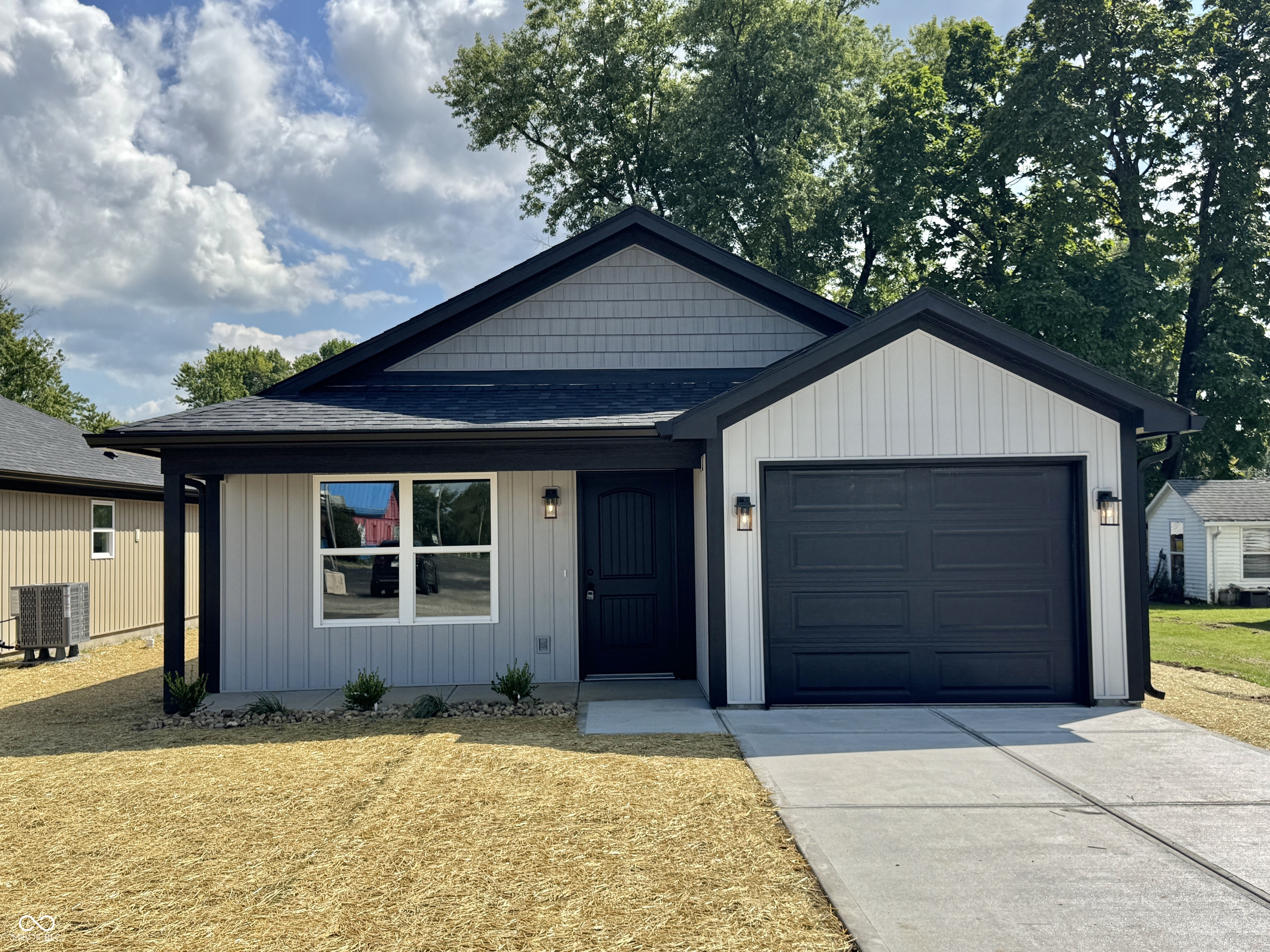 3rd image of 1024 Avenue B St, Greencastle, IN 46135 | MLS# 22104566
